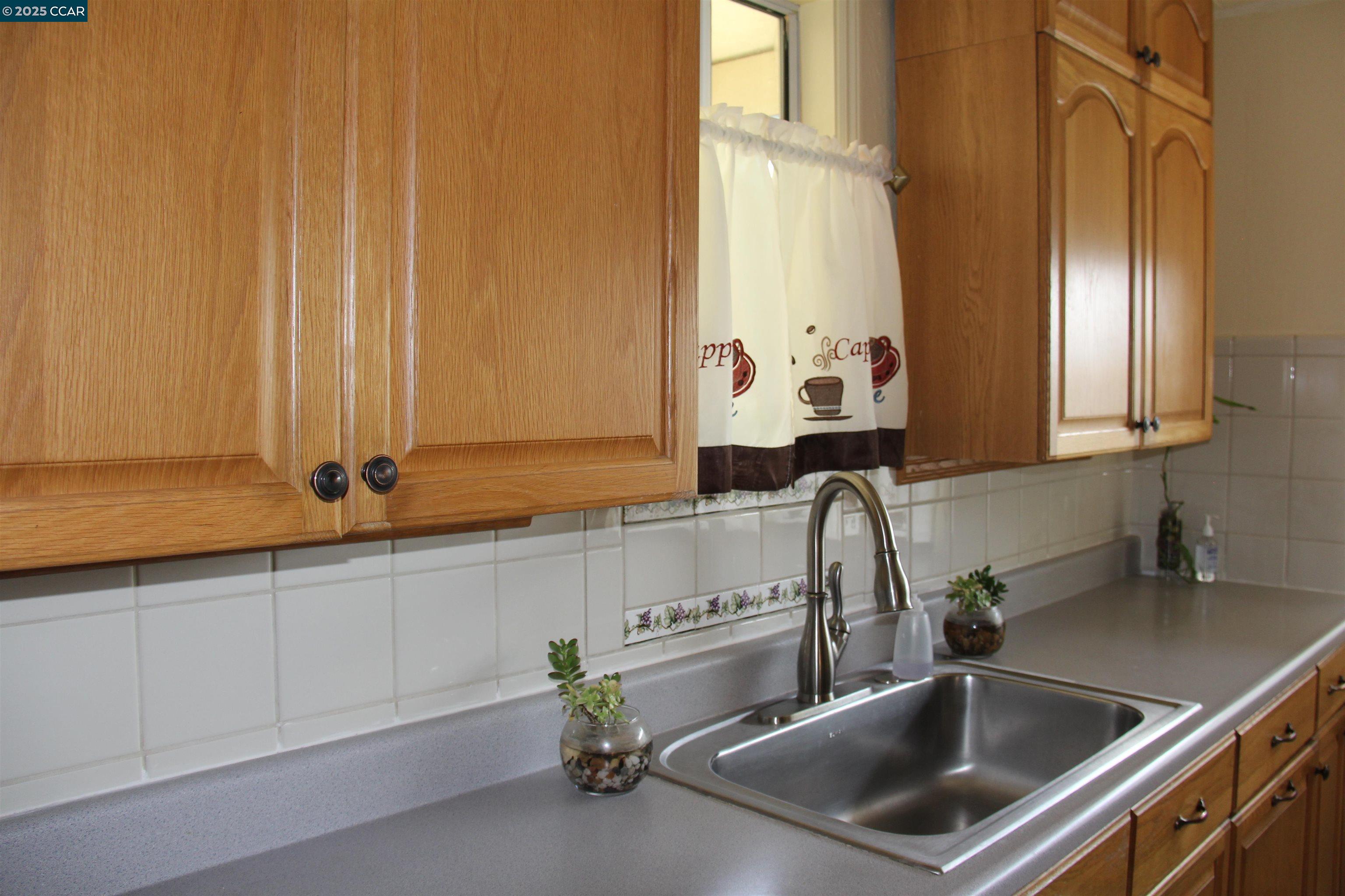 Detail Gallery Image 25 of 35 For 340 Carnegie Dr, Milpitas,  CA 95035 - 4 Beds | 2 Baths