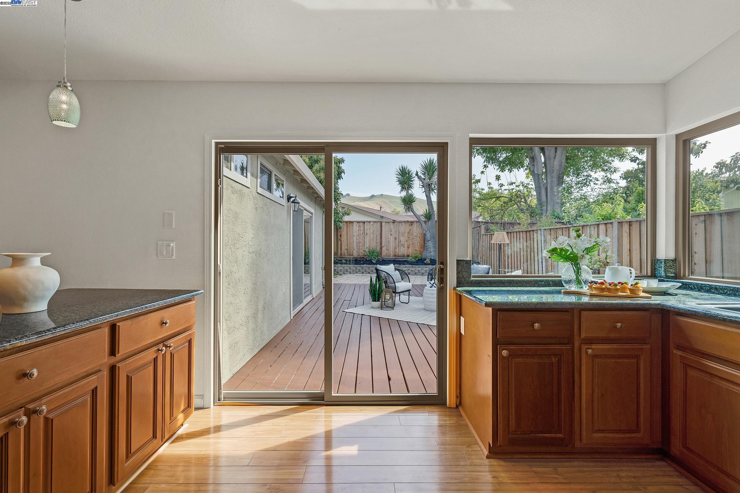 Detail Gallery Image 14 of 43 For 38850 Hayes St, Fremont,  CA 94536 - 4 Beds | 2 Baths