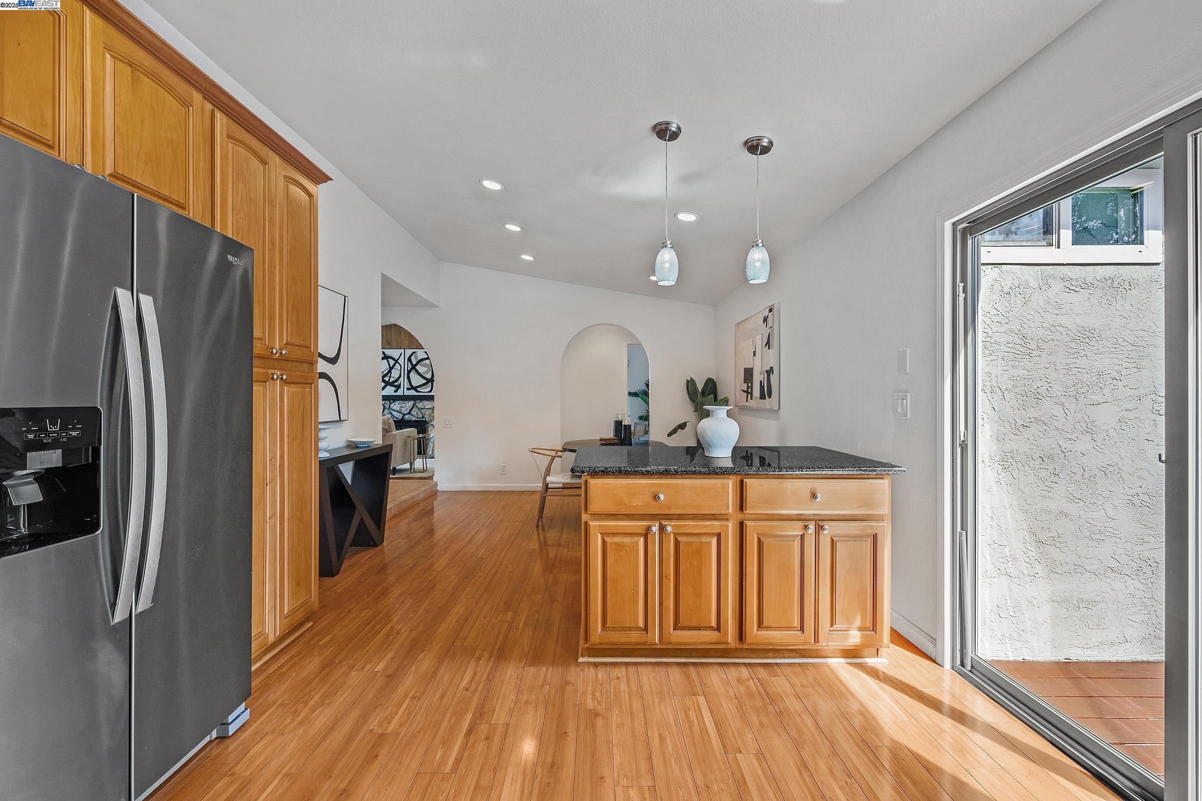 Detail Gallery Image 16 of 43 For 38850 Hayes St, Fremont,  CA 94536 - 4 Beds | 2 Baths