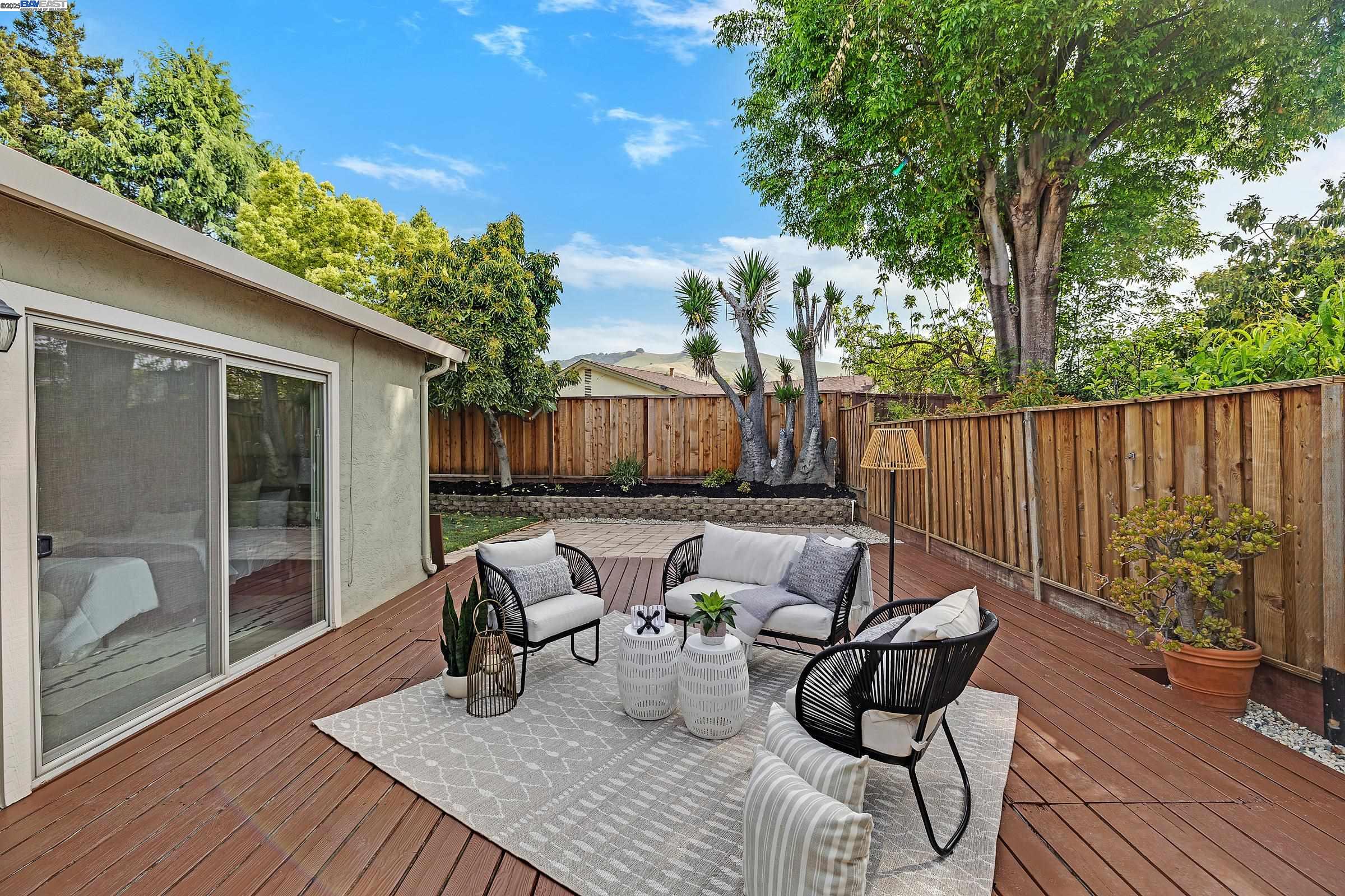 Detail Gallery Image 36 of 43 For 38850 Hayes St, Fremont,  CA 94536 - 4 Beds | 2 Baths