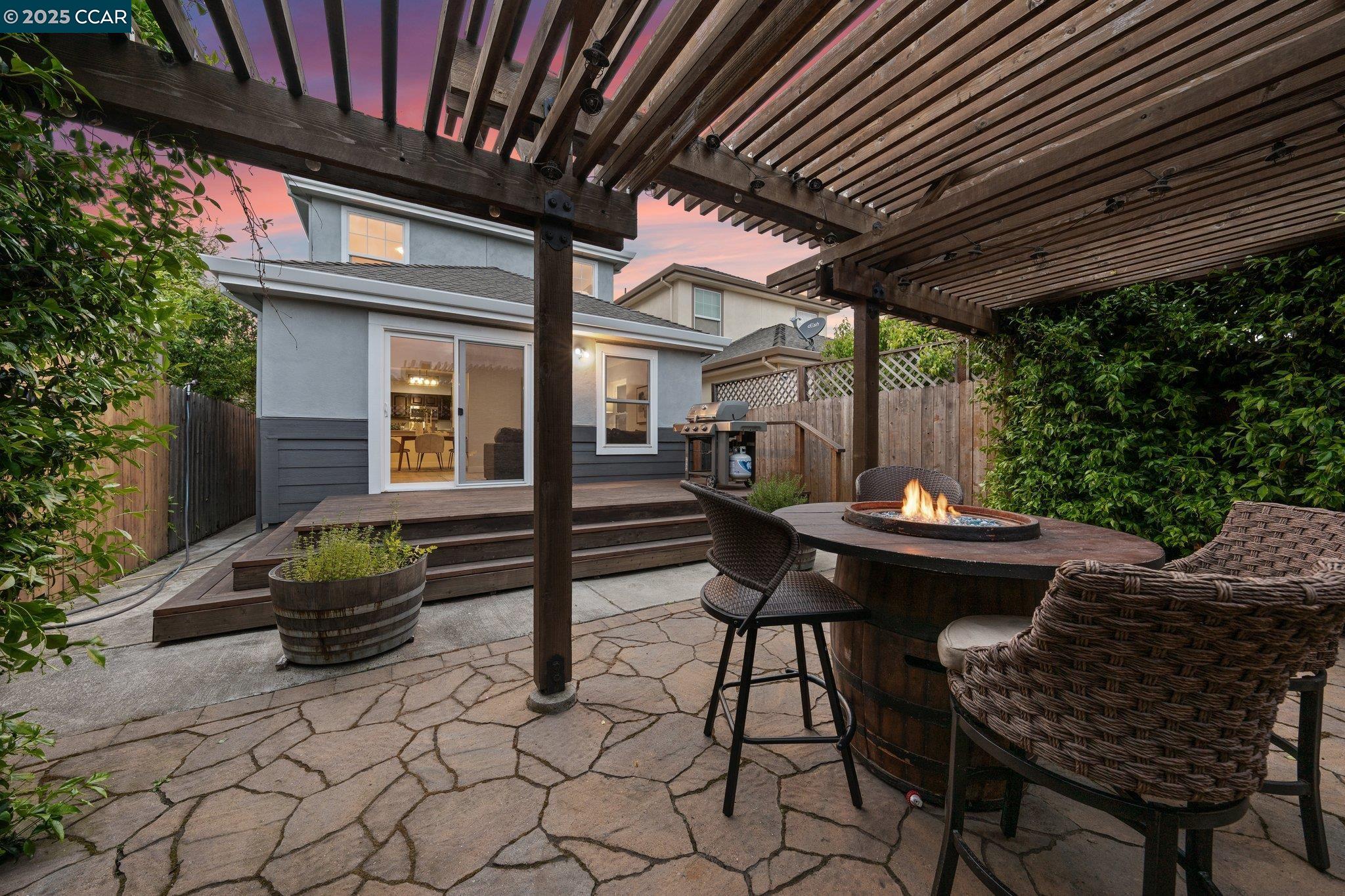 Detail Gallery Image 1 of 1 For 1256 Fred Jackson Way, Richmond,  CA 94801 - 3 Beds | 2/1 Baths