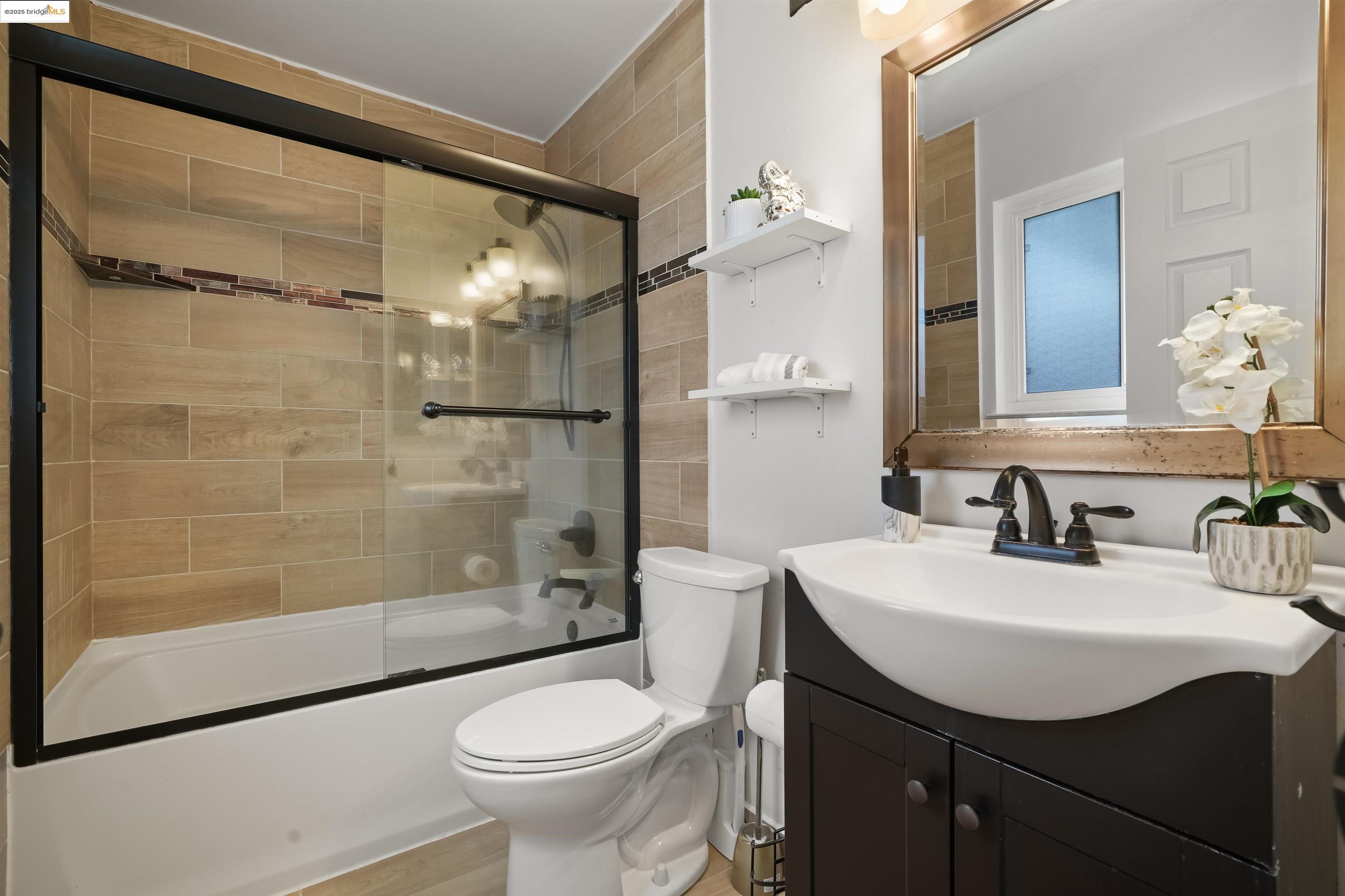 Detail Gallery Image 16 of 22 For 4881 Rue Loiret, San Jose,  CA 95136 - 3 Beds | 2 Baths