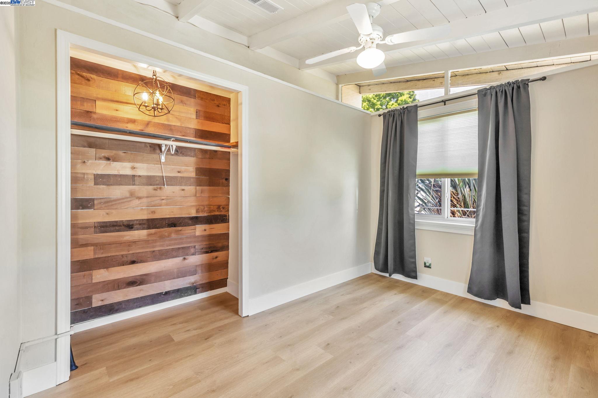 Detail Gallery Image 13 of 34 For 2201 N 6th St, Concord,  CA 94519 - 3 Beds | 2 Baths