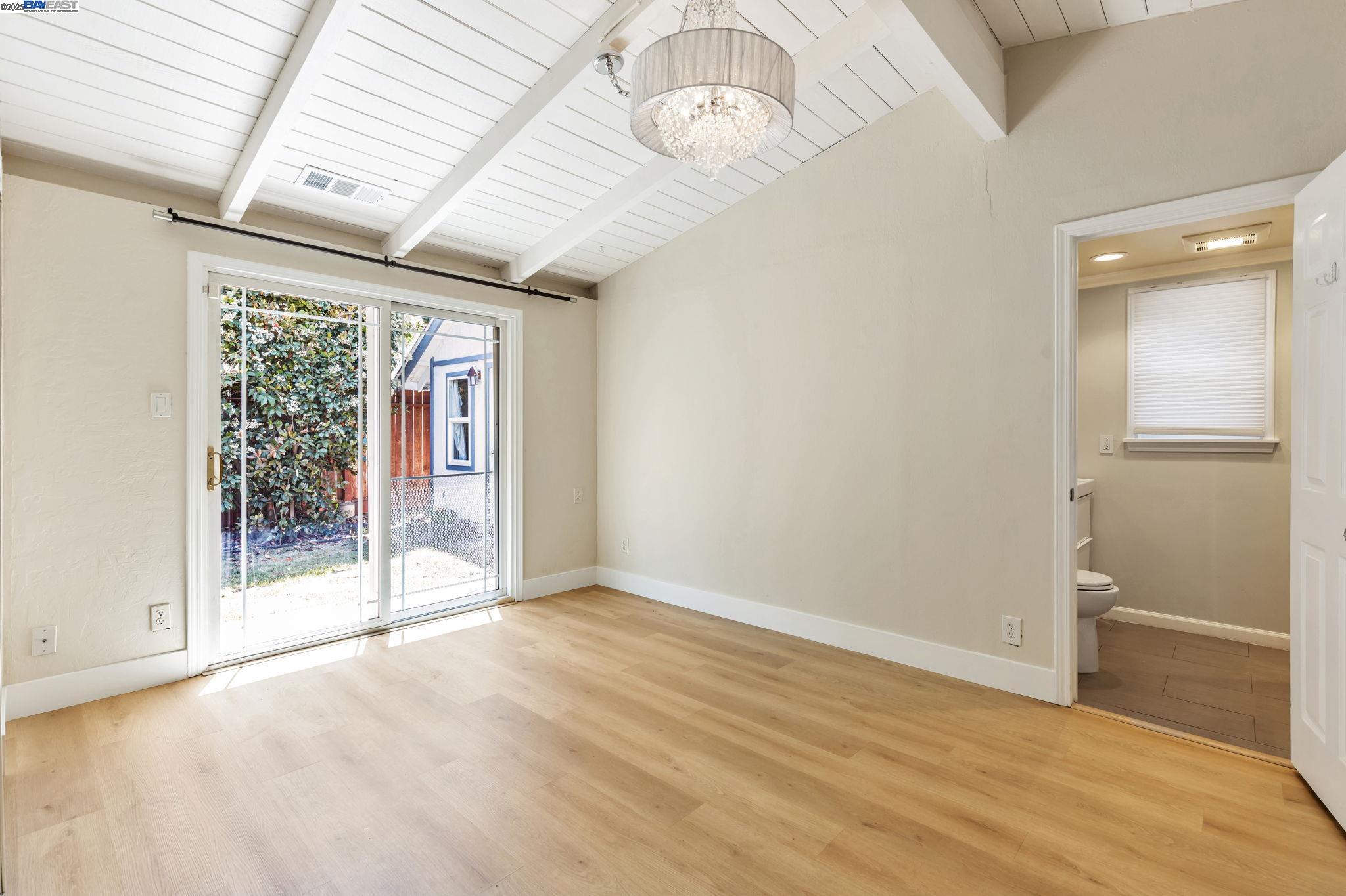 Detail Gallery Image 20 of 34 For 2201 N 6th St, Concord,  CA 94519 - 3 Beds | 2 Baths