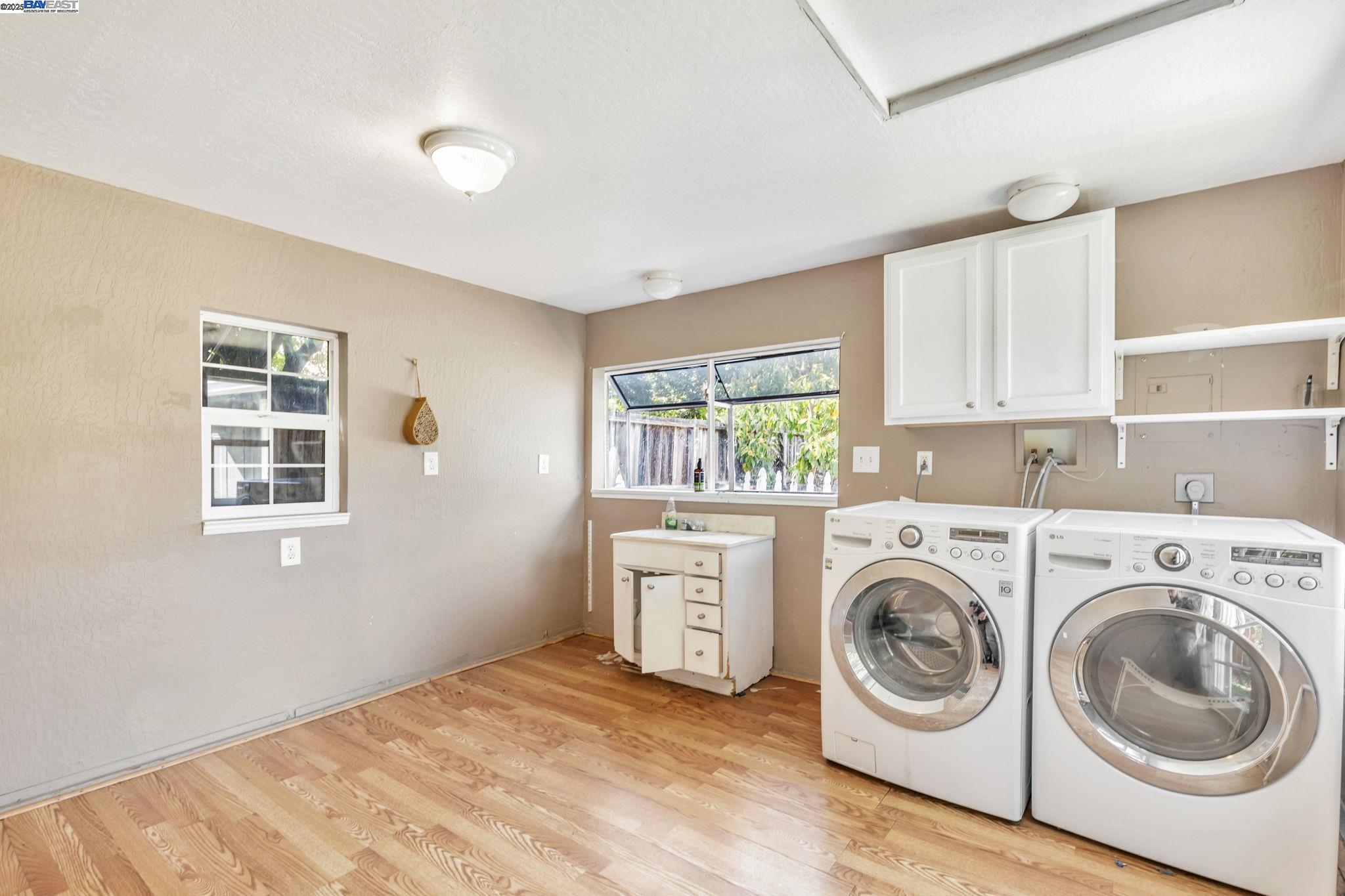 Detail Gallery Image 30 of 34 For 2201 N 6th St, Concord,  CA 94519 - 3 Beds | 2 Baths