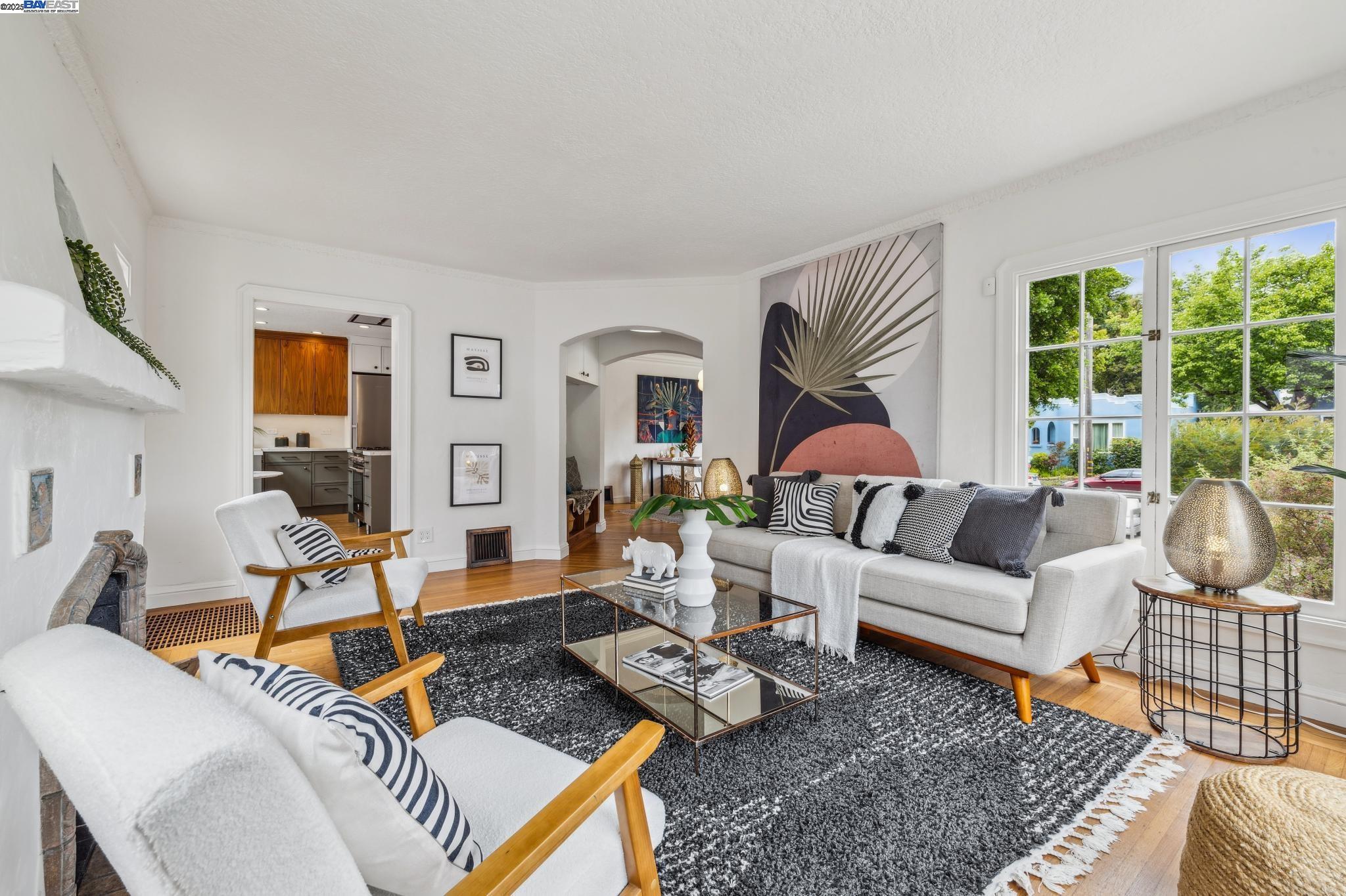 property-img