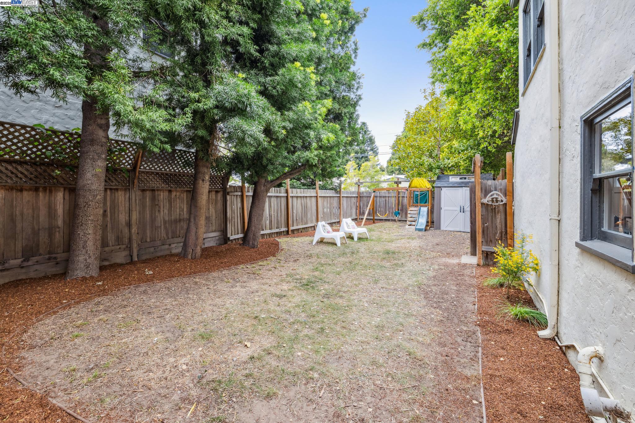 property-img