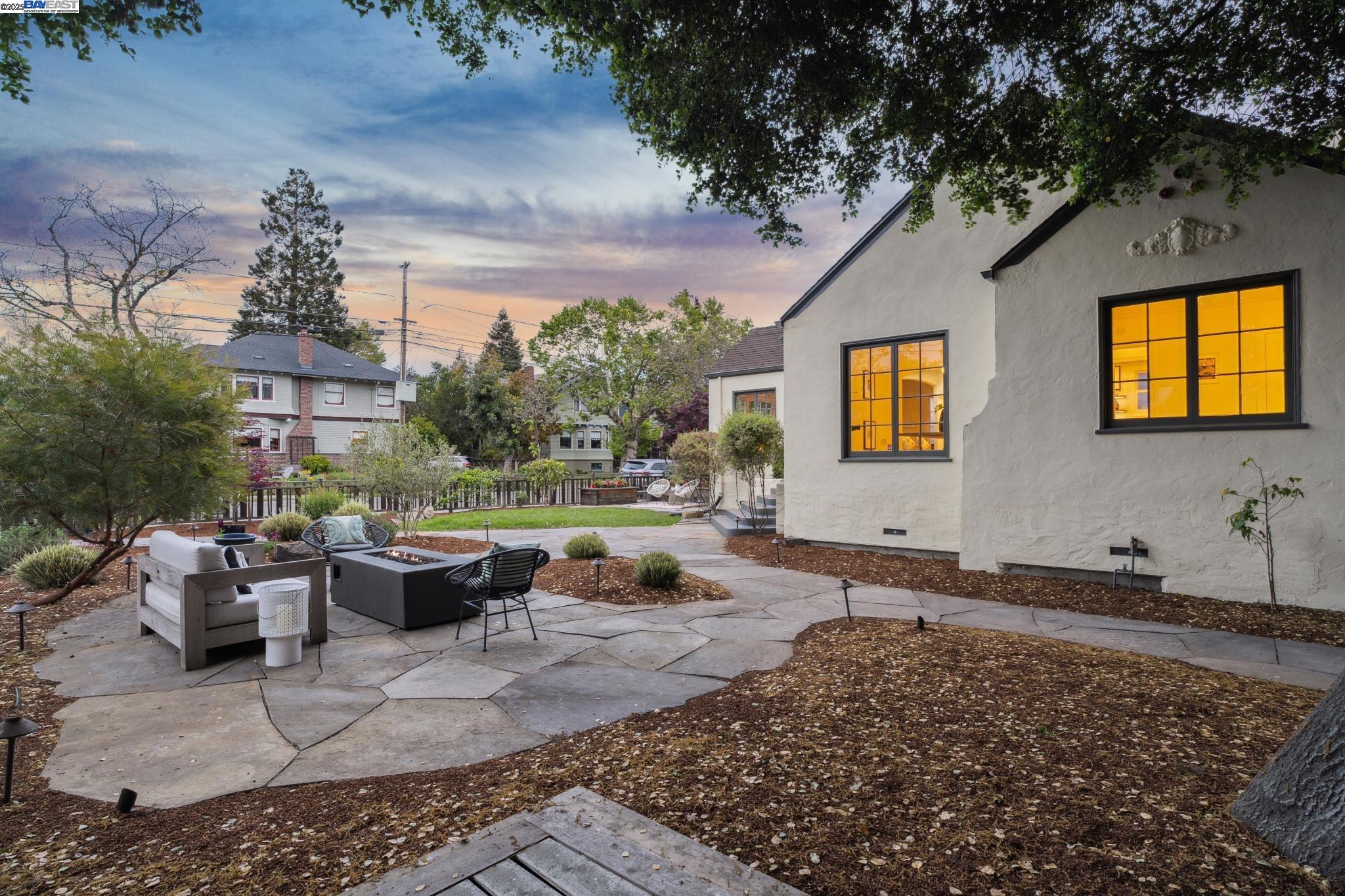 property-img