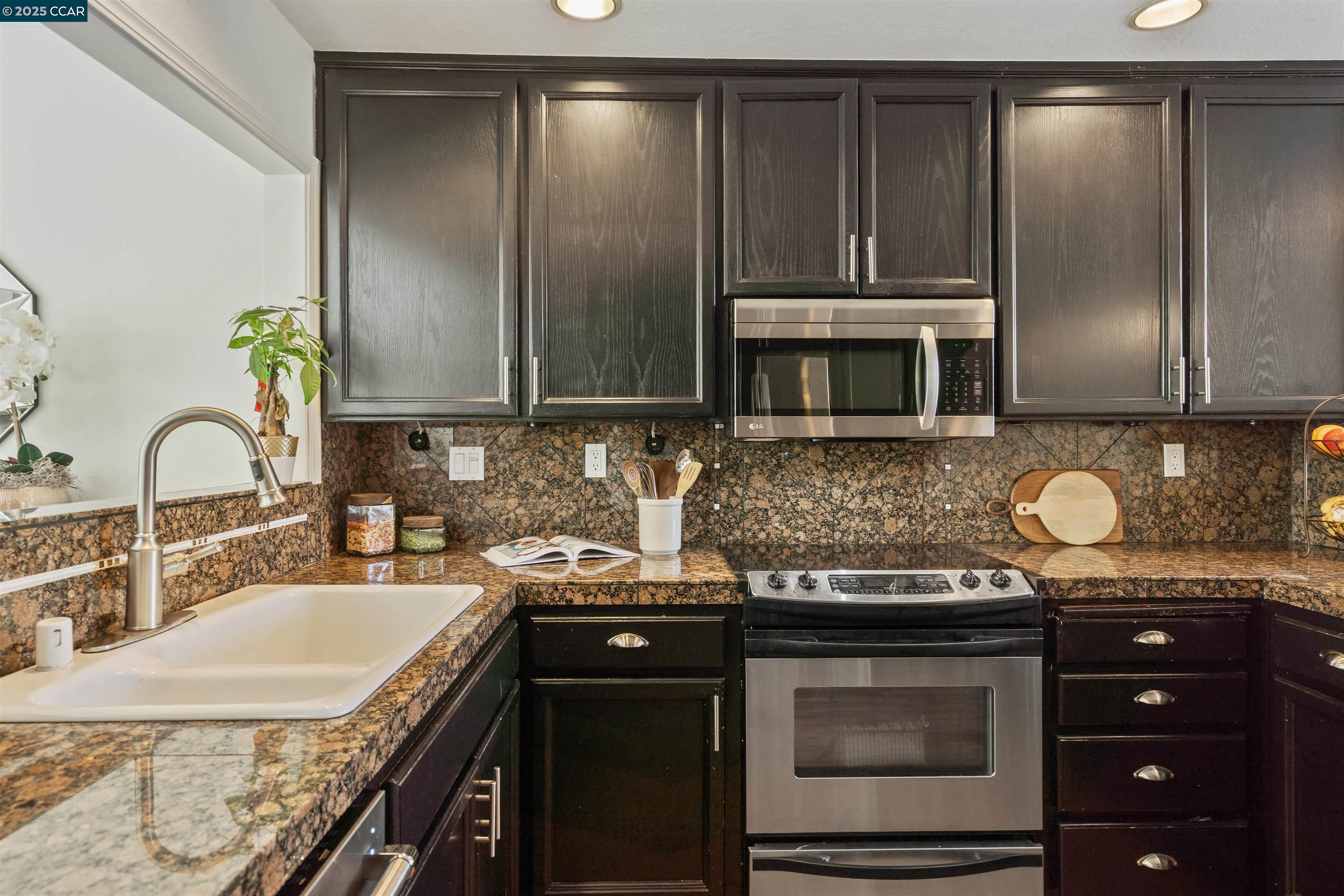 Photo #14: 41095326 Listing: Photo #14