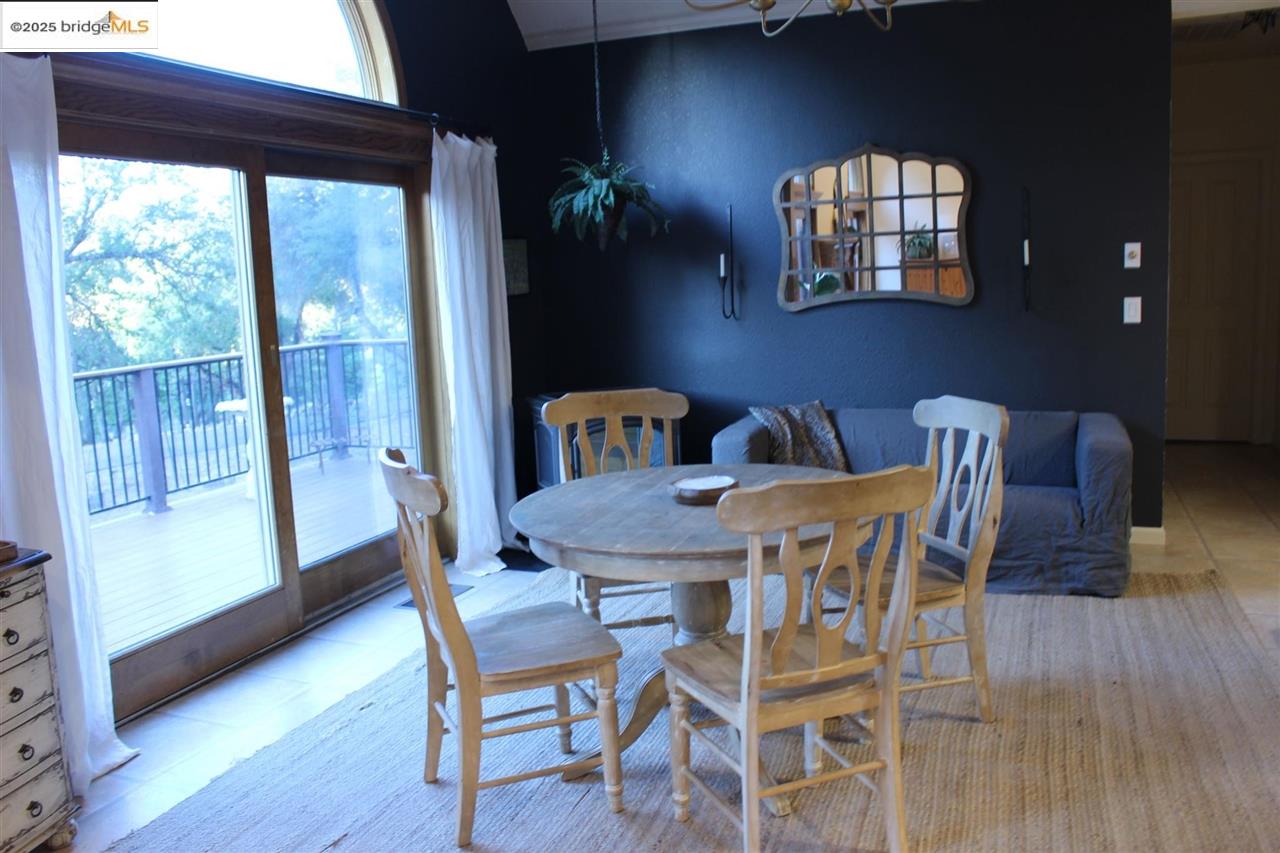 Detail Gallery Image 13 of 59 For 20965 O'brien, Sonora,  CA 95370 - 4 Beds | 3/1 Baths