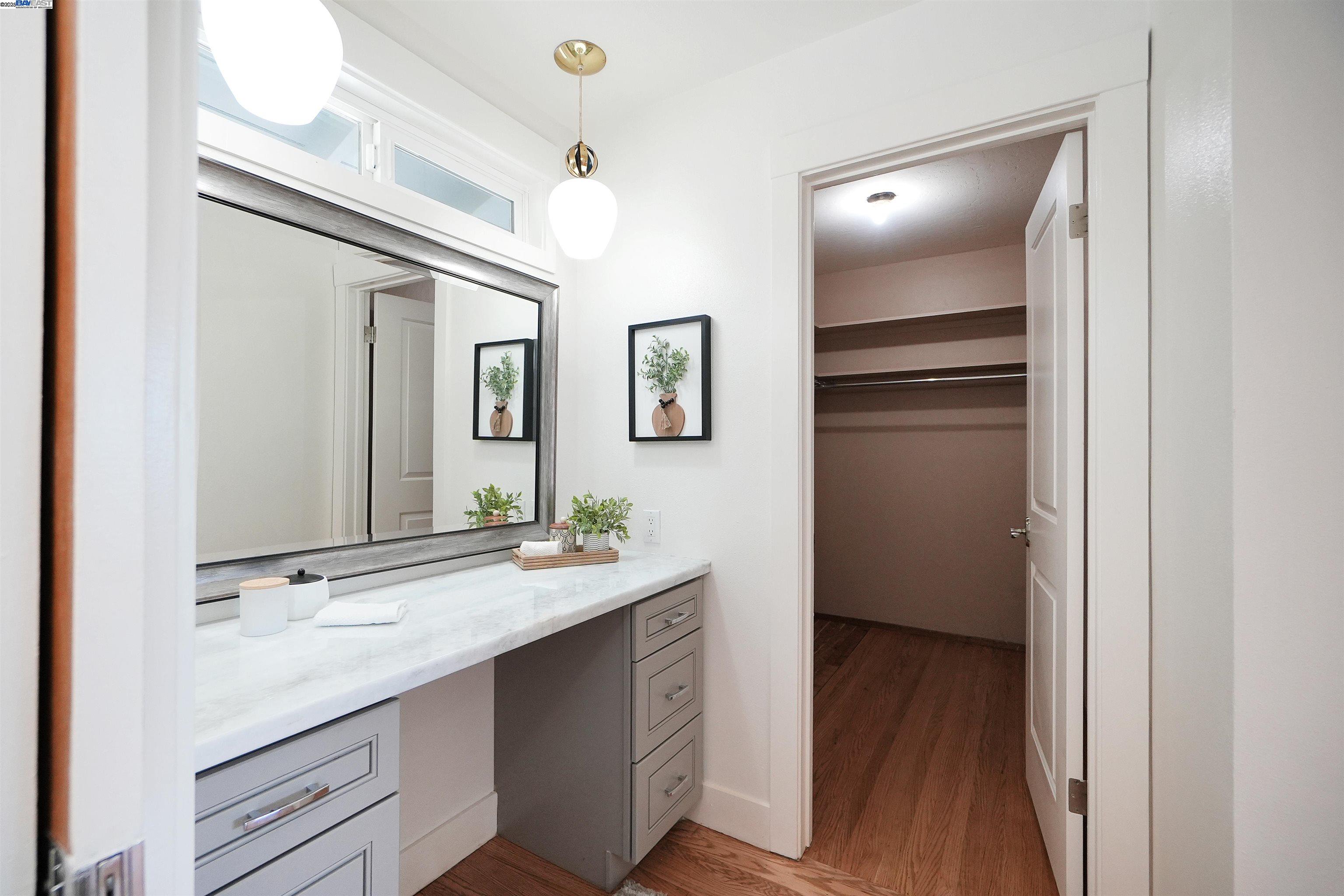 Detail Gallery Image 27 of 55 For 3218 Oakes Dr, Hayward,  CA 94542 - 5 Beds | 3/1 Baths