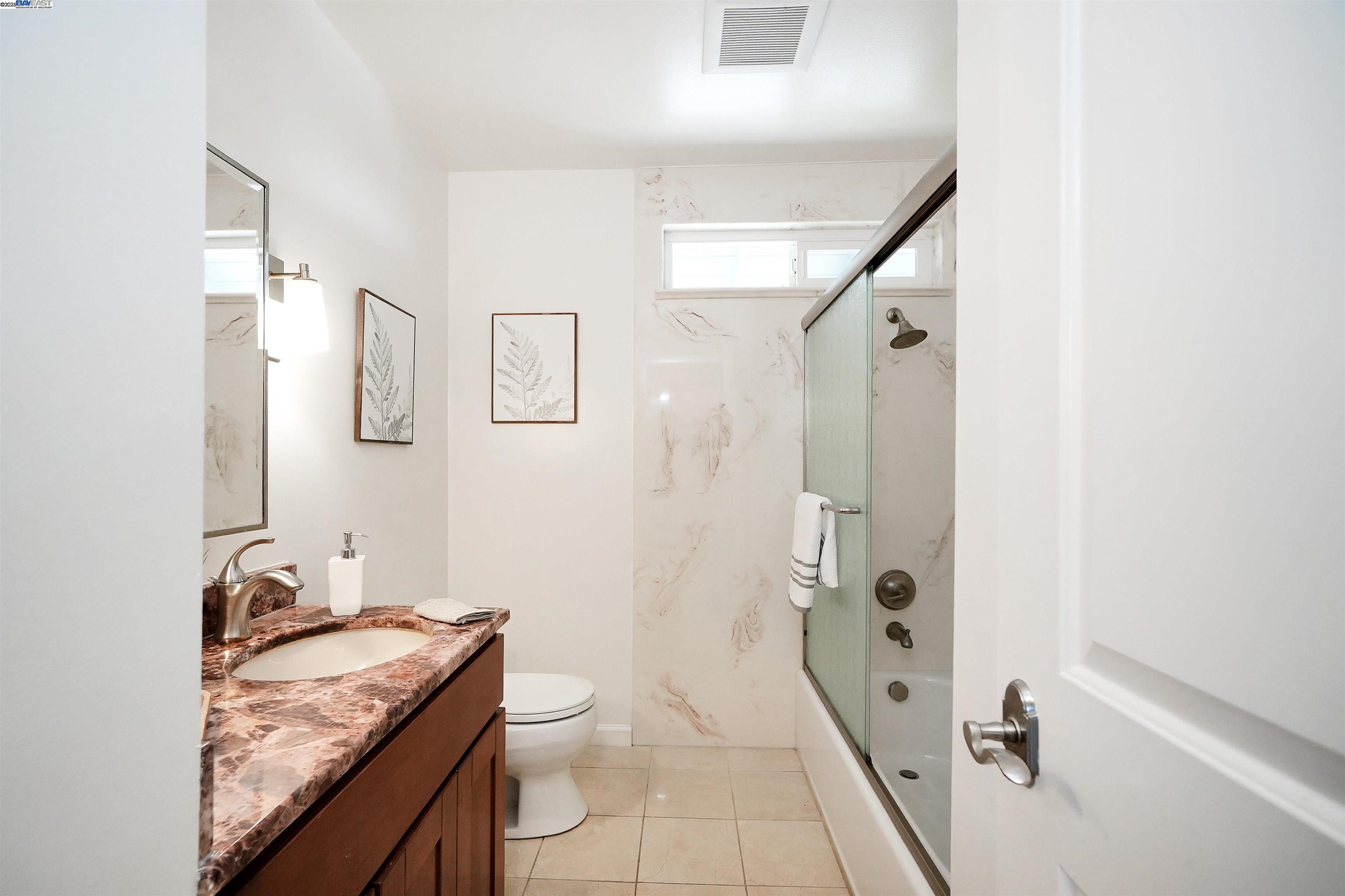 Detail Gallery Image 37 of 55 For 3218 Oakes Dr, Hayward,  CA 94542 - 5 Beds | 3/1 Baths