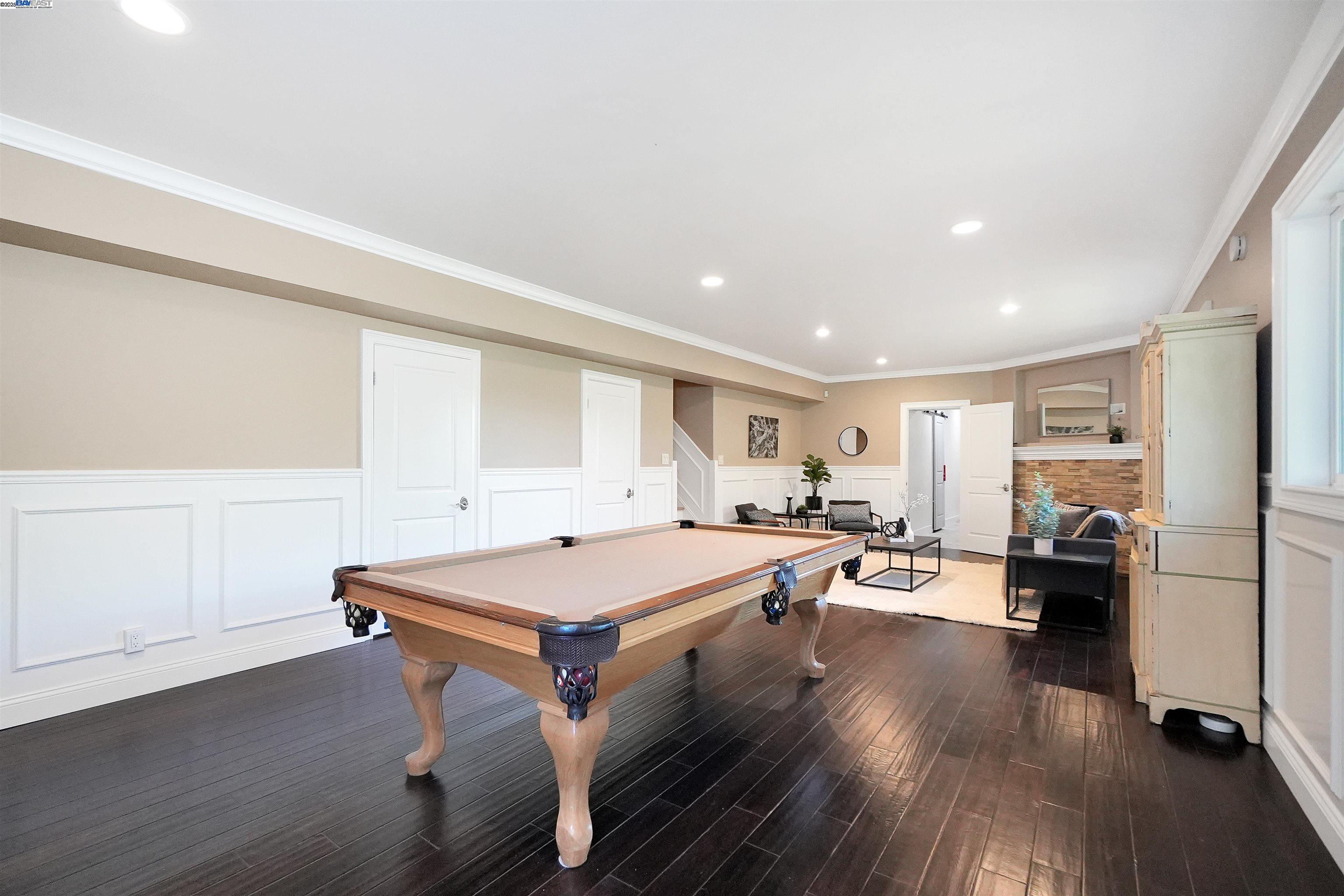 Detail Gallery Image 42 of 55 For 3218 Oakes Dr, Hayward,  CA 94542 - 5 Beds | 3/1 Baths