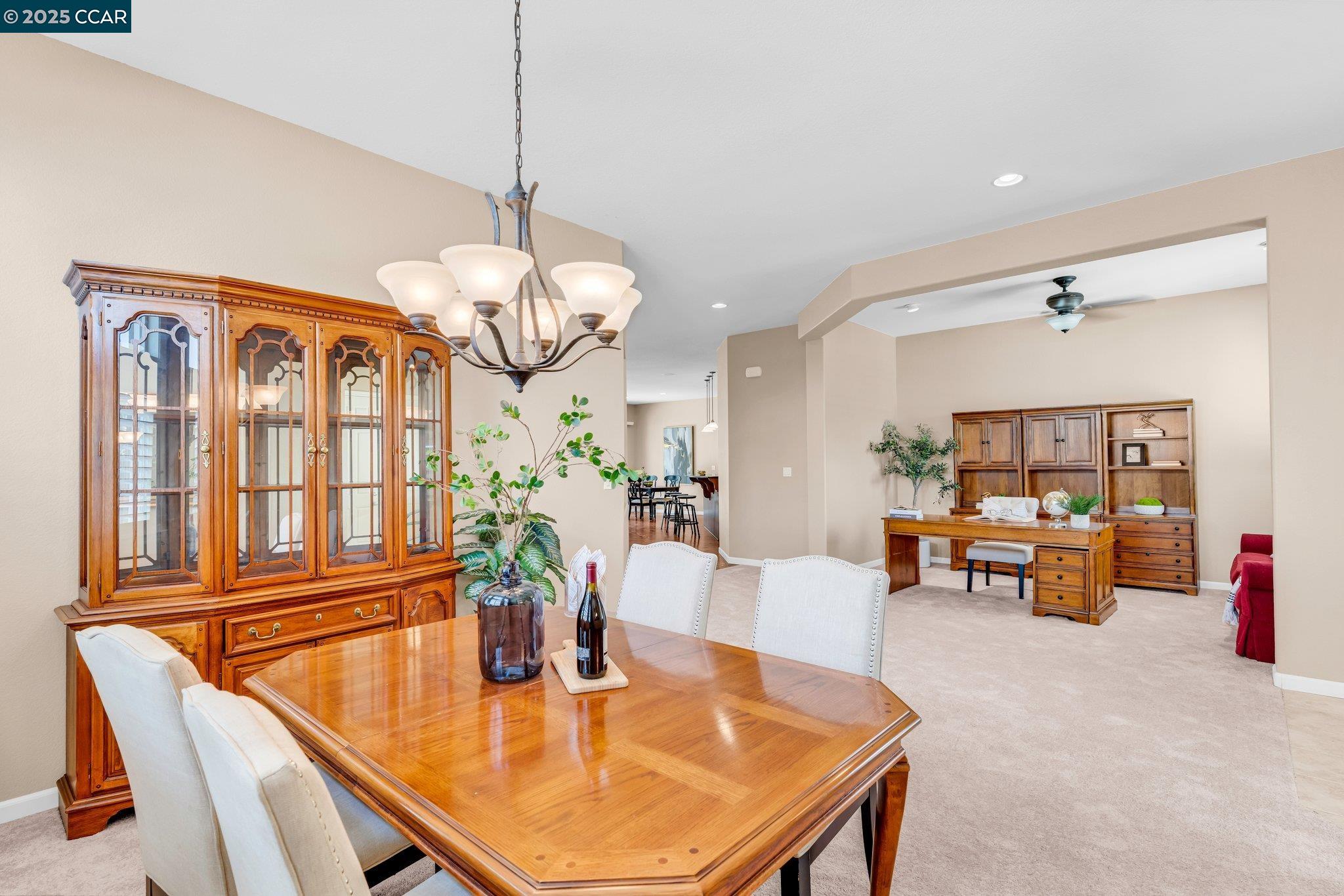 Detail Gallery Image 13 of 59 For 213 Shady Oak Dr, Oakley,  CA 94561 - 4 Beds | 3 Baths