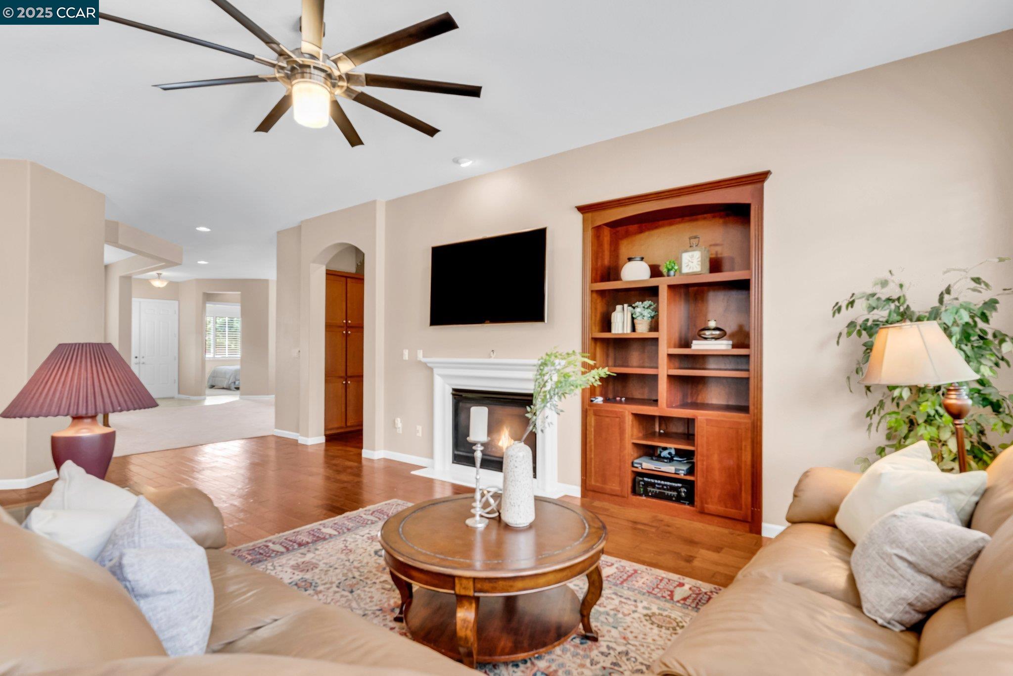 Detail Gallery Image 18 of 59 For 213 Shady Oak Dr, Oakley,  CA 94561 - 4 Beds | 3 Baths