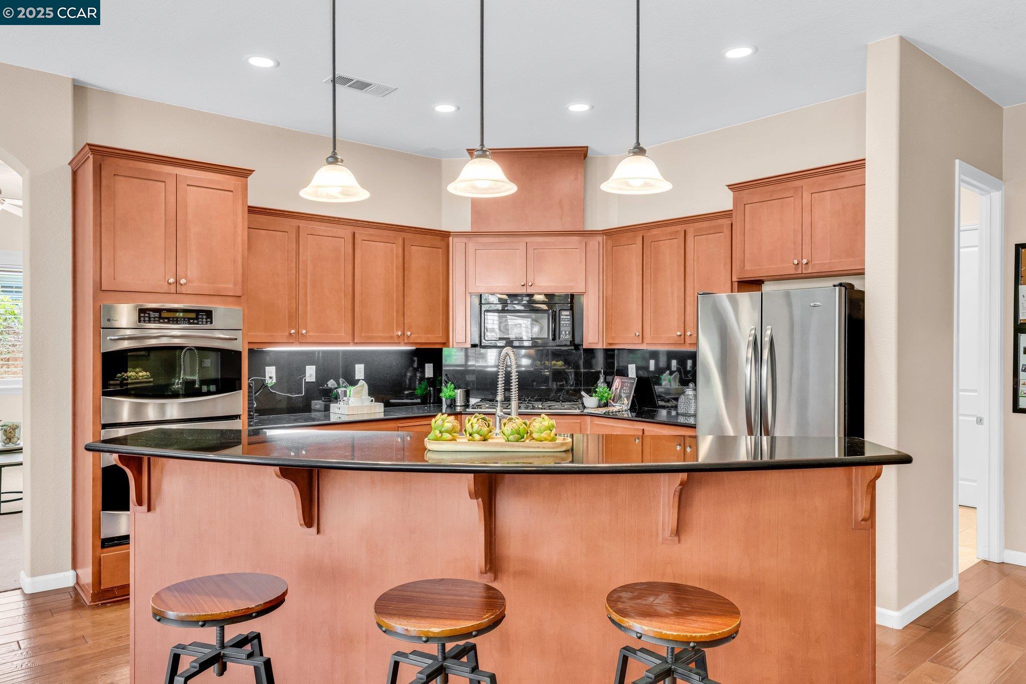 Detail Gallery Image 21 of 59 For 213 Shady Oak Dr, Oakley,  CA 94561 - 4 Beds | 3 Baths