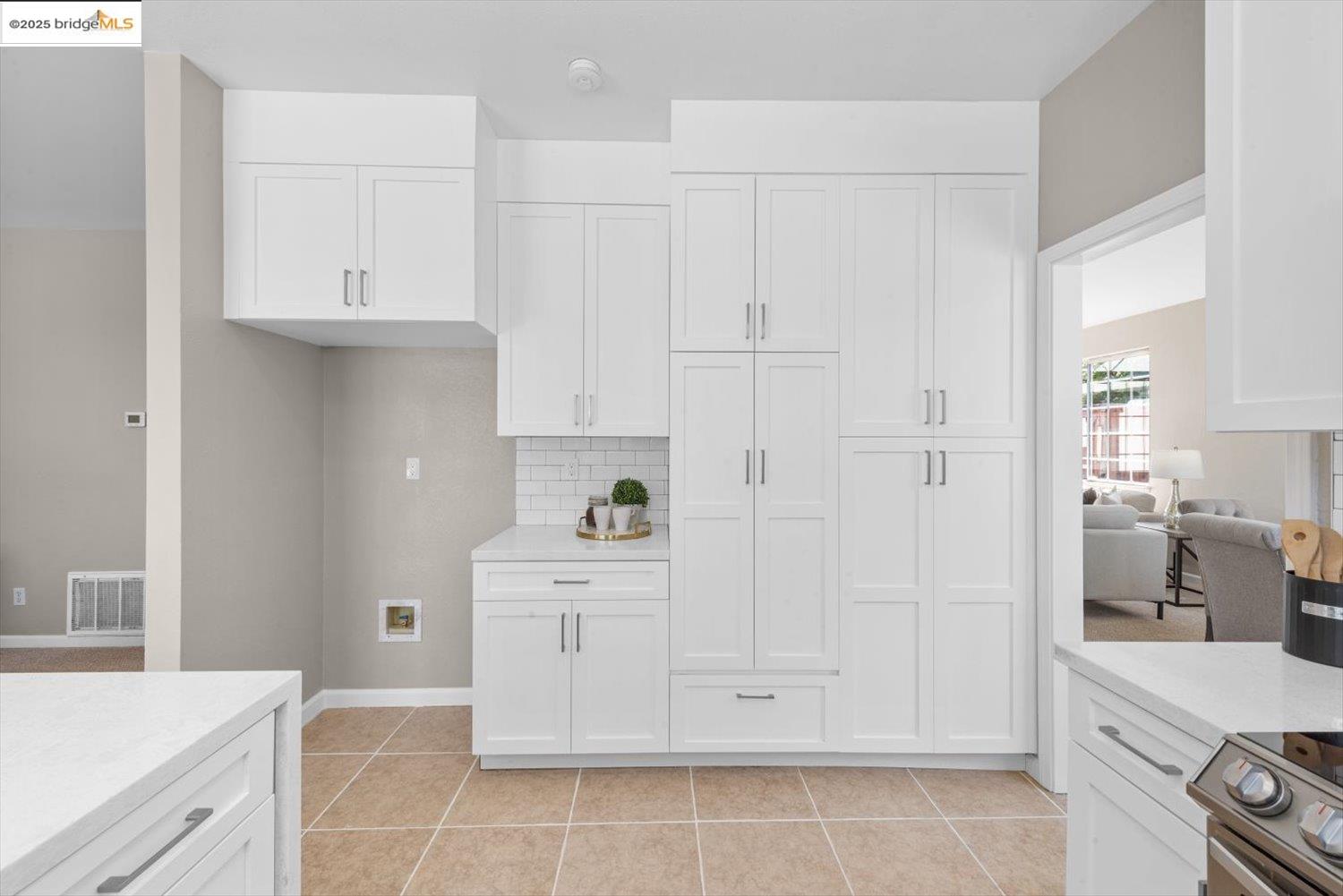 Detail Gallery Image 19 of 55 For 14 Cotati Ct, Oakley,  CA 94561 - 4 Beds | 2/1 Baths