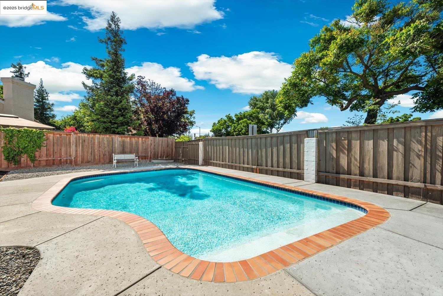 Detail Gallery Image 43 of 55 For 14 Cotati Ct, Oakley,  CA 94561 - 4 Beds | 2/1 Baths