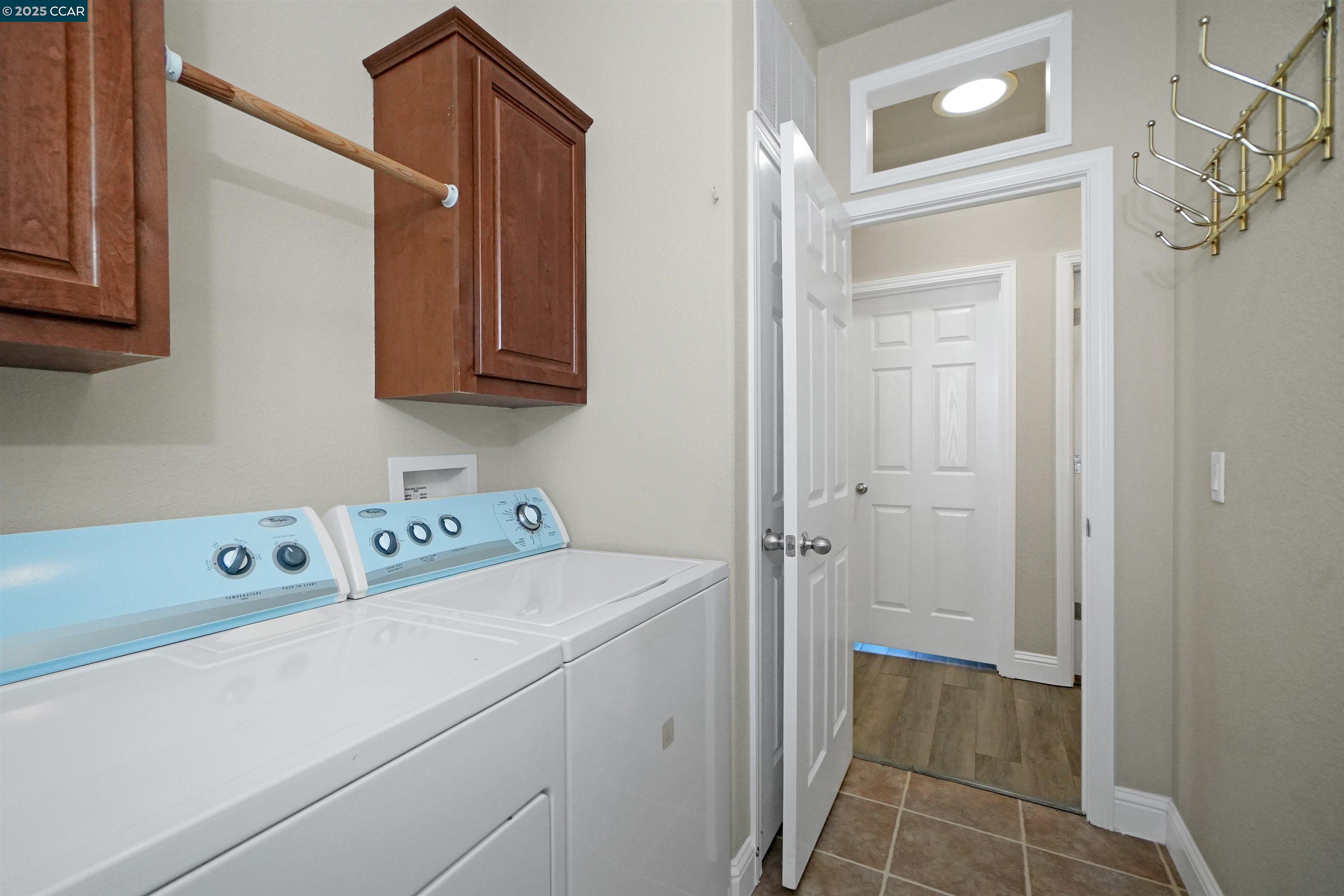 Detail Gallery Image 24 of 43 For 1287 Sussex Way, Hayward,  CA 94544 - 3 Beds | 2 Baths
