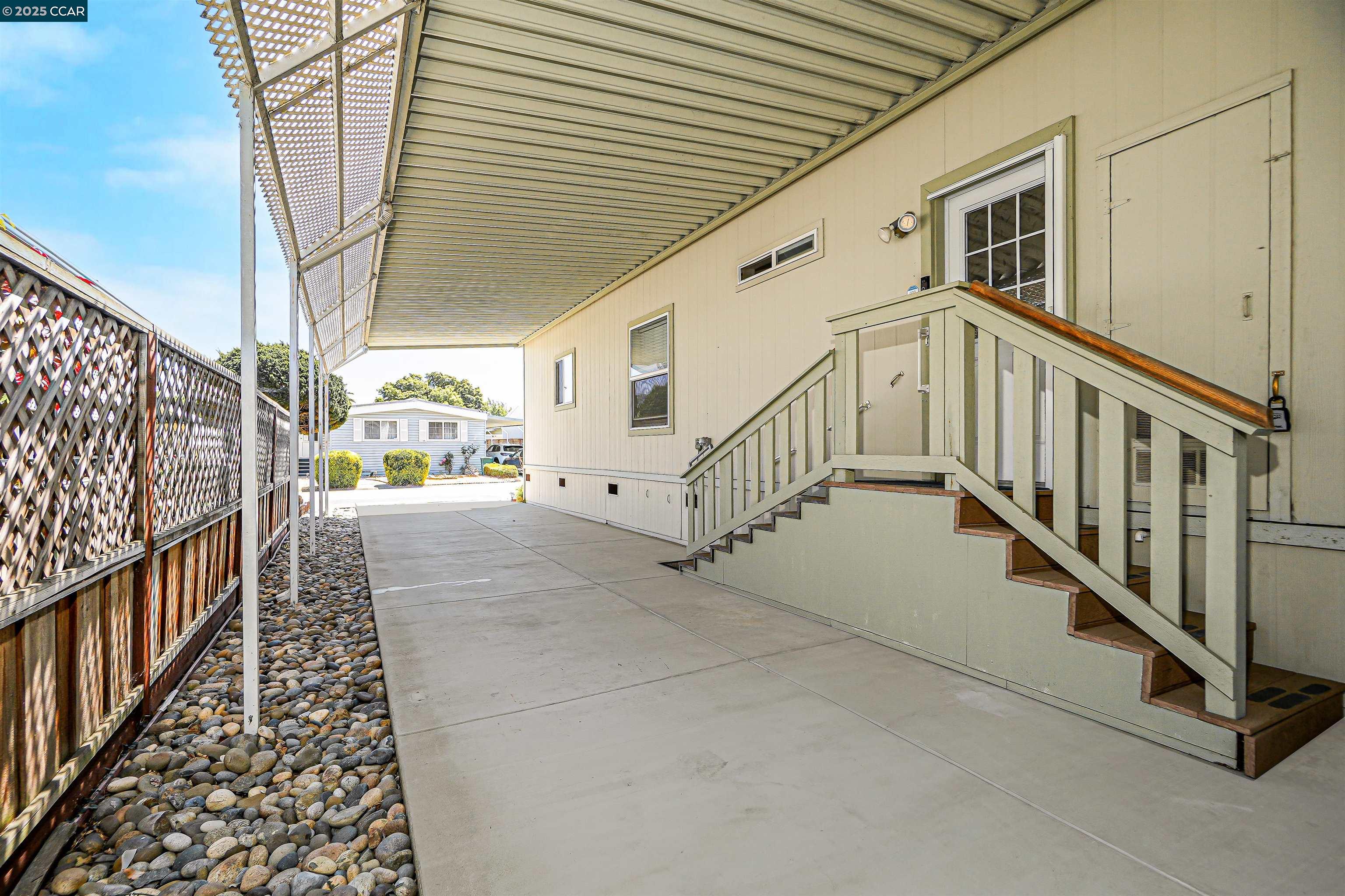 Detail Gallery Image 31 of 43 For 1287 Sussex Way, Hayward,  CA 94544 - 3 Beds | 2 Baths