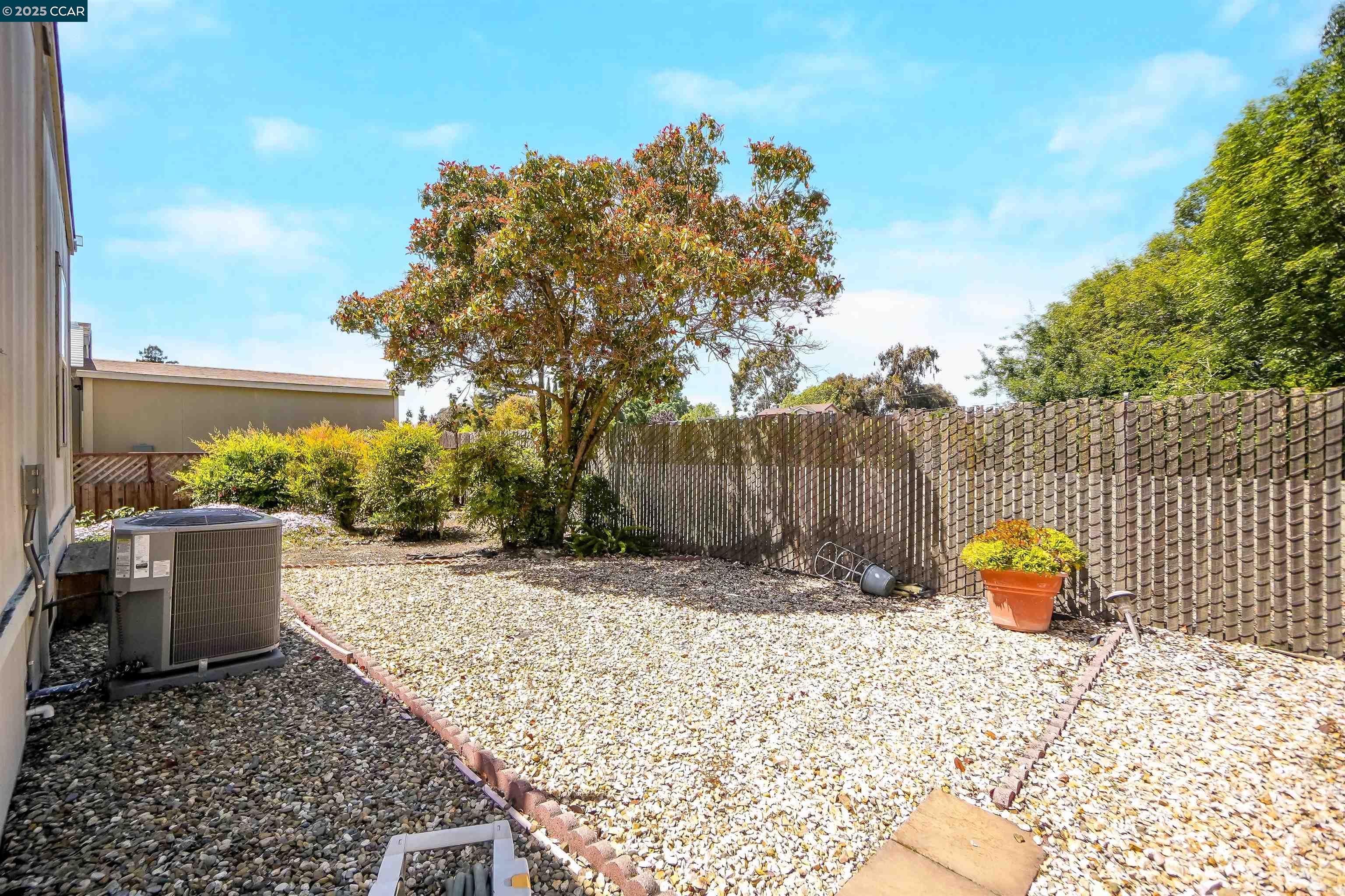 Detail Gallery Image 34 of 43 For 1287 Sussex Way, Hayward,  CA 94544 - 3 Beds | 2 Baths