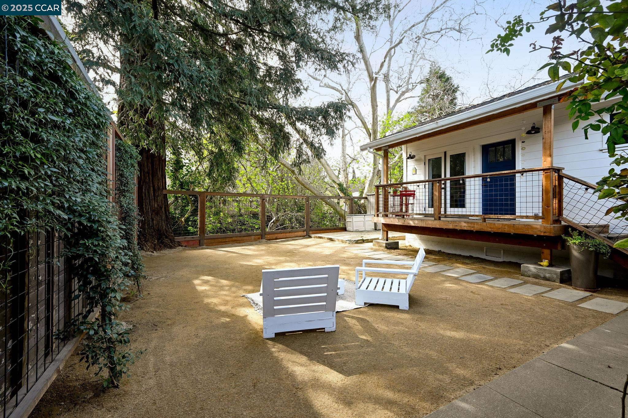 Detail Gallery Image 20 of 36 For 514 Arch Street, Martinez,  CA 94553-3241 - 3 Beds | 2/1 Baths