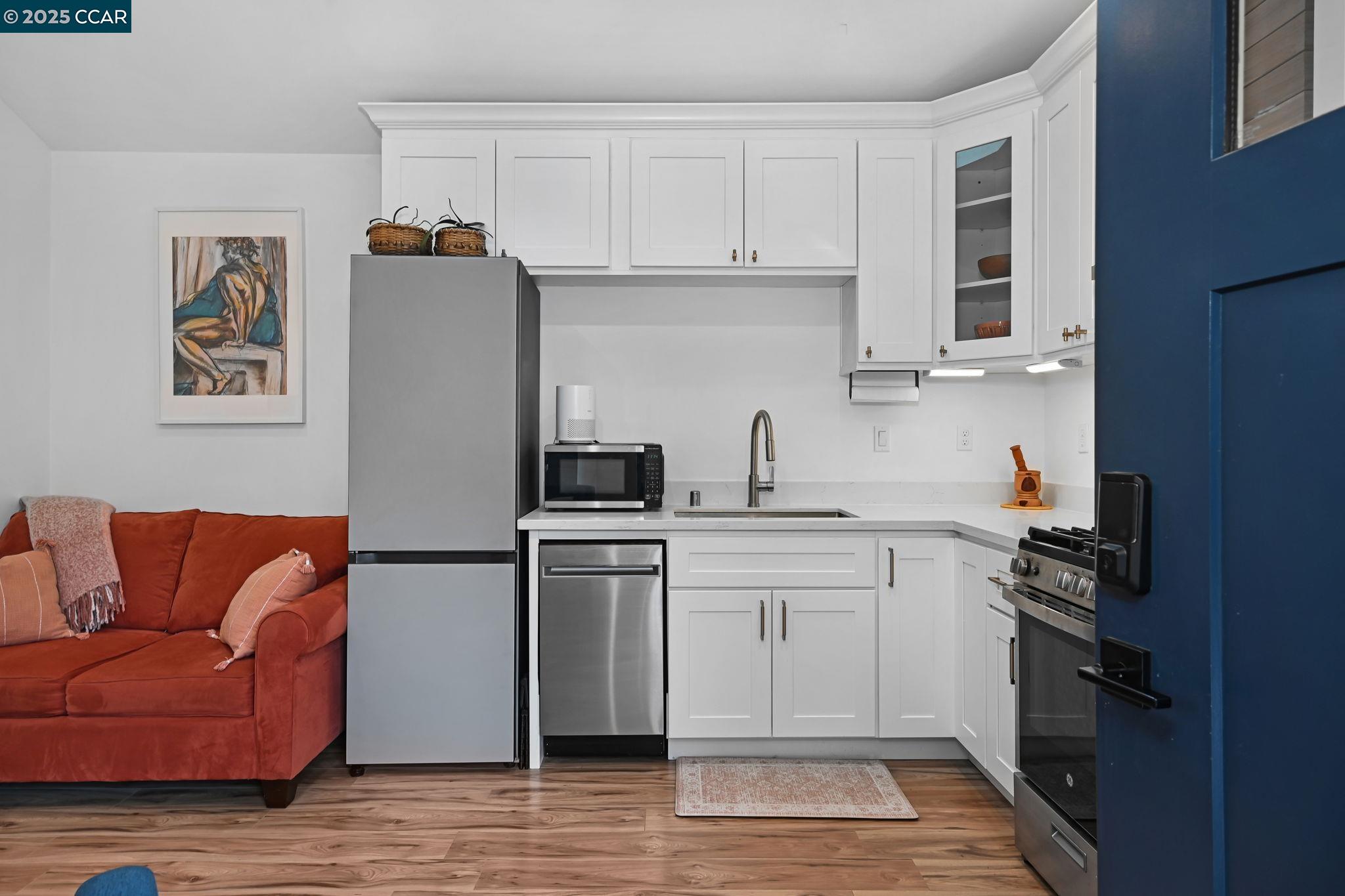Detail Gallery Image 26 of 36 For 514 Arch Street, Martinez,  CA 94553-3241 - 3 Beds | 2/1 Baths