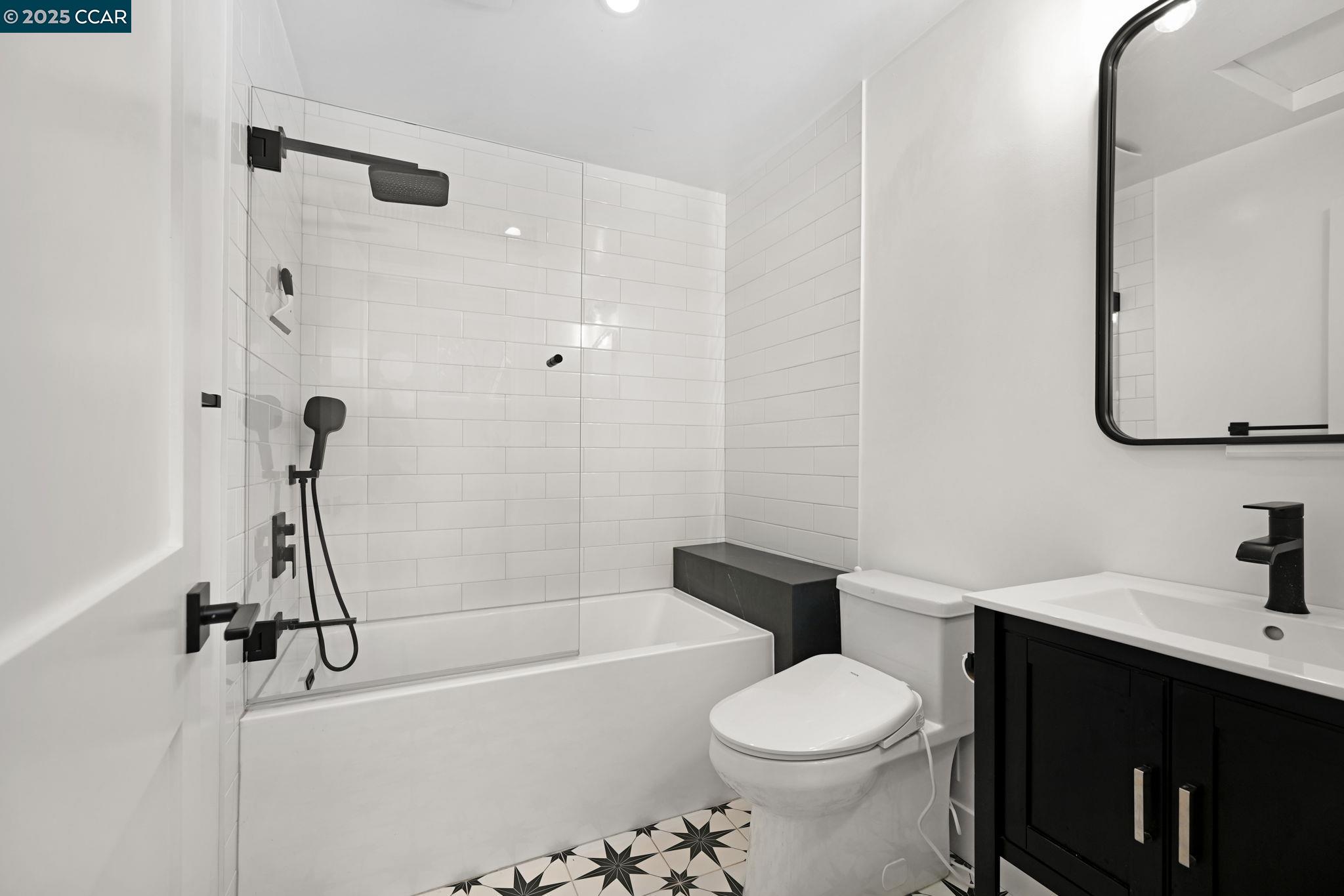 Detail Gallery Image 29 of 36 For 514 Arch Street, Martinez,  CA 94553-3241 - 3 Beds | 2/1 Baths