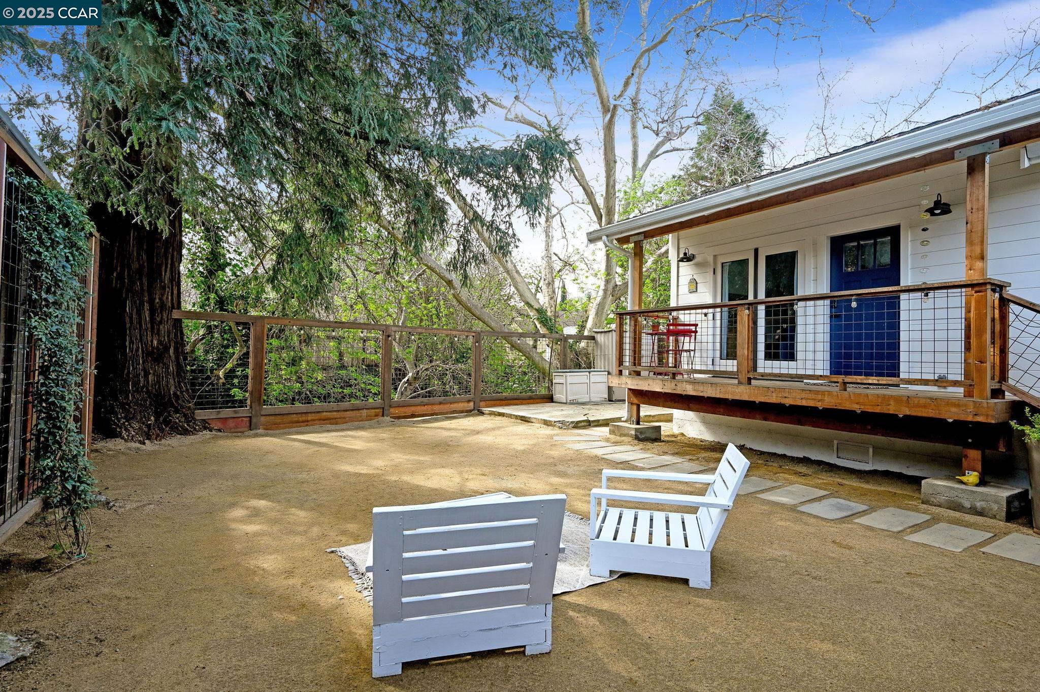 Detail Gallery Image 31 of 36 For 514 Arch Street, Martinez,  CA 94553-3241 - 3 Beds | 2/1 Baths