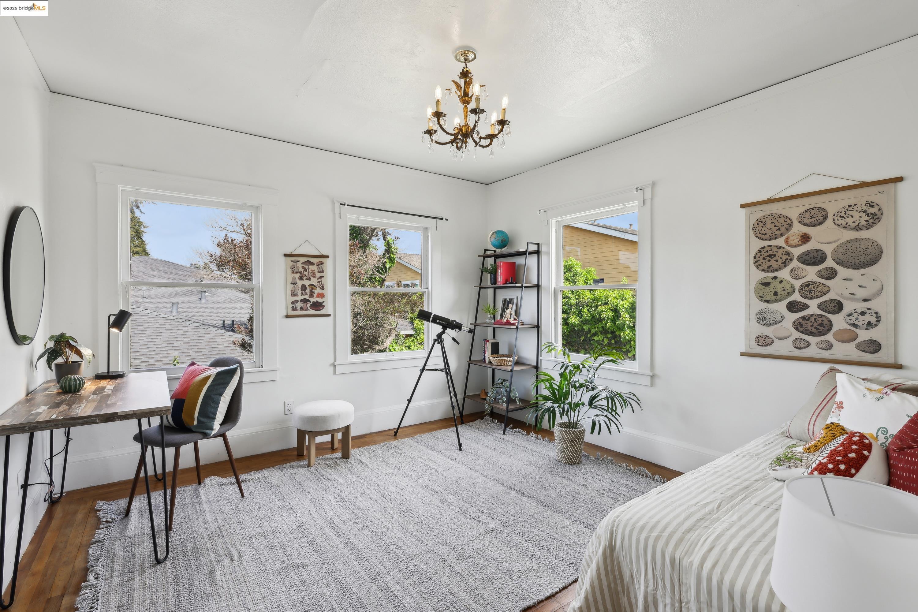 Detail Gallery Image 18 of 58 For 3064 E 15th St, Oakland,  CA 94601 - 5 Beds | 4 Baths
