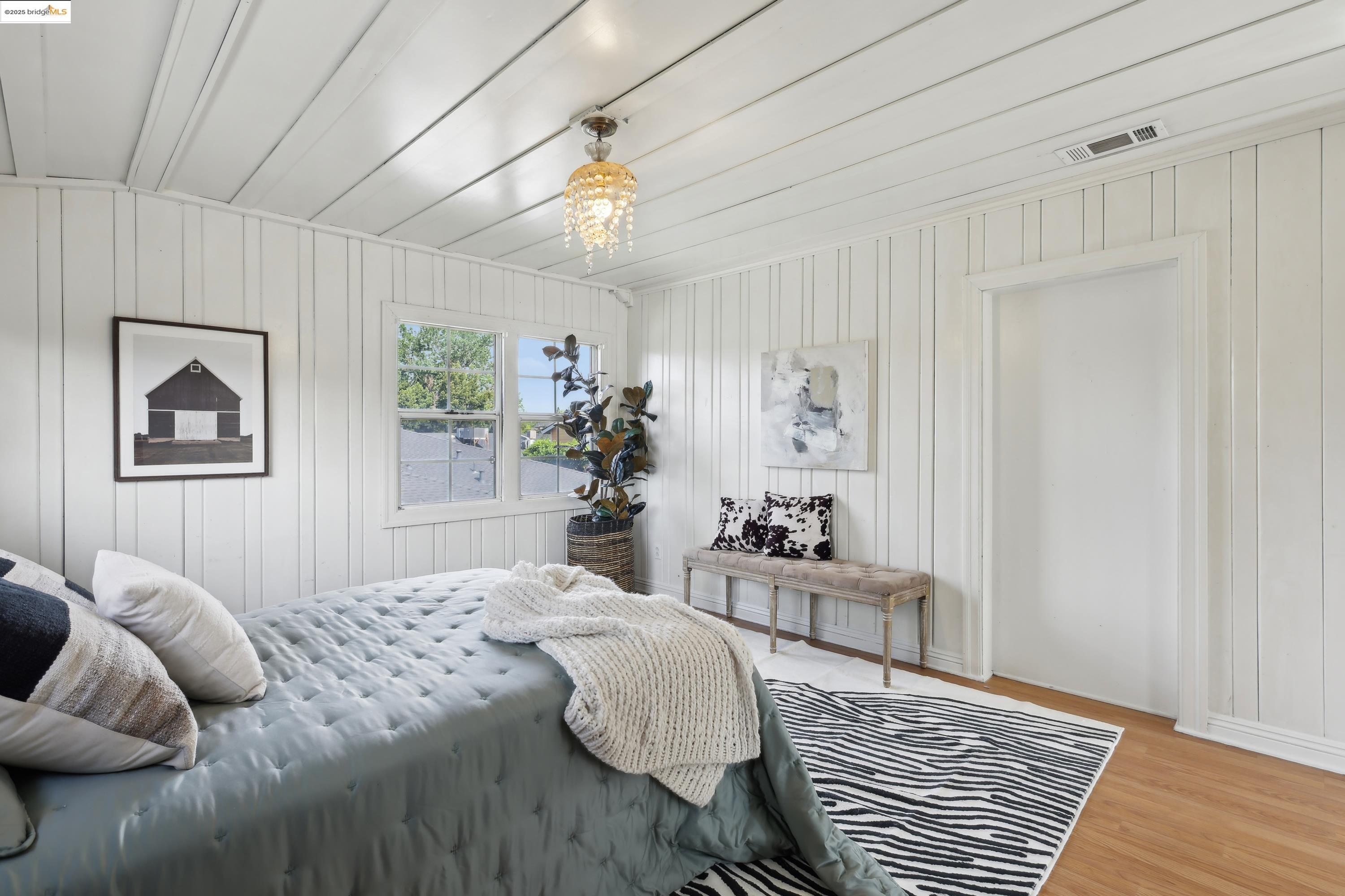 Detail Gallery Image 30 of 58 For 3064 E 15th St, Oakland,  CA 94601 - 5 Beds | 4 Baths