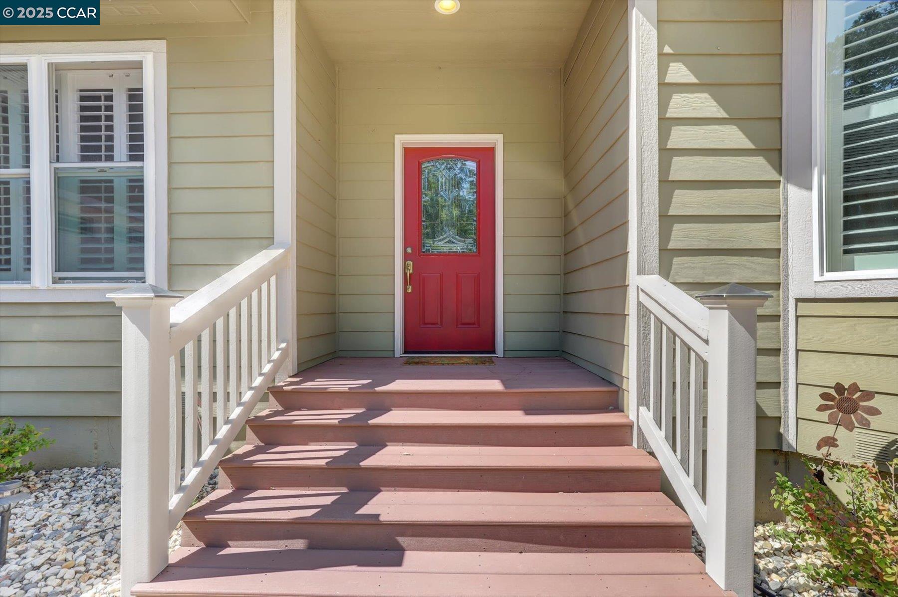 Detail Gallery Image 3 of 43 For 14058 Sun Forest Dr., Penn Valley,  CA 95946 - 3 Beds | 2 Baths