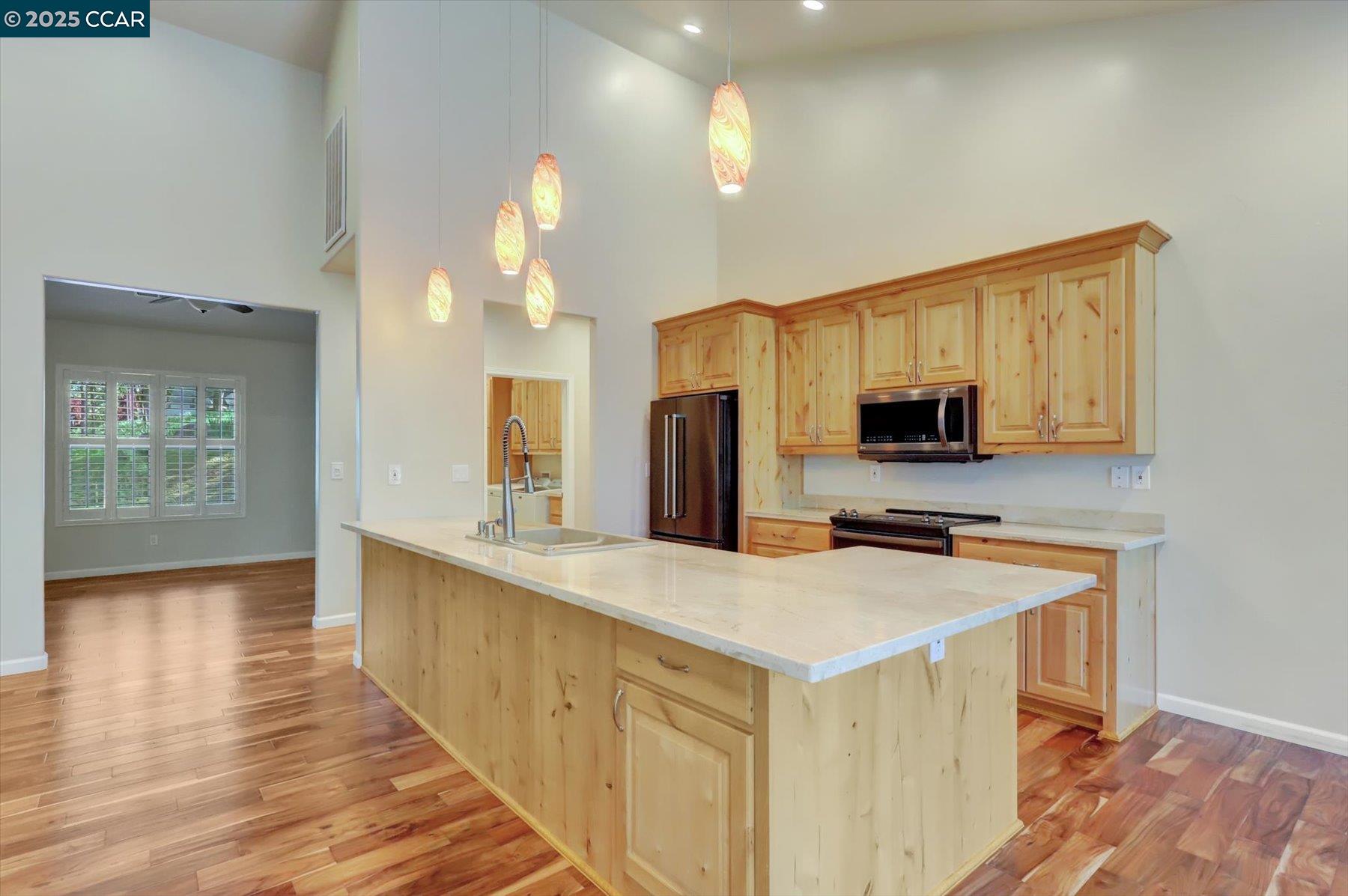 Detail Gallery Image 5 of 43 For 14058 Sun Forest Dr., Penn Valley,  CA 95946 - 3 Beds | 2 Baths