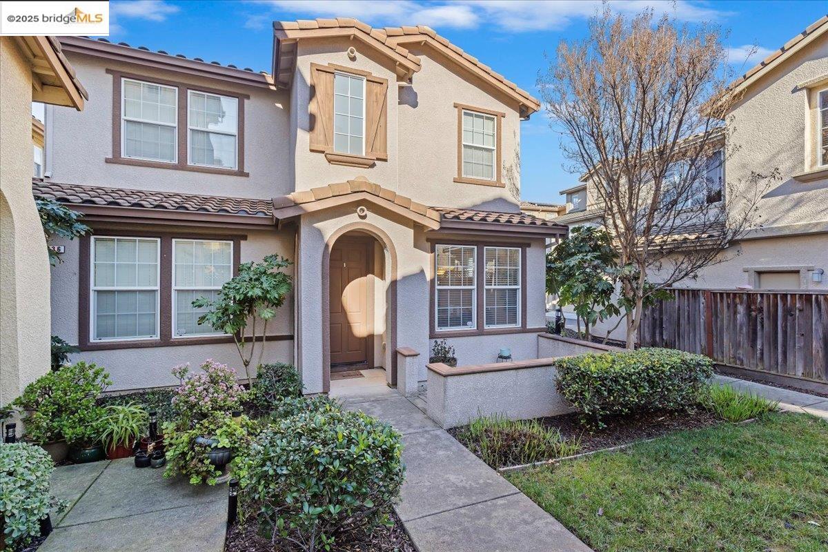 Detail Gallery Image 2 of 23 For 5036 Match Ct, Richmond,  CA 94806 - 3 Beds | 2/1 Baths