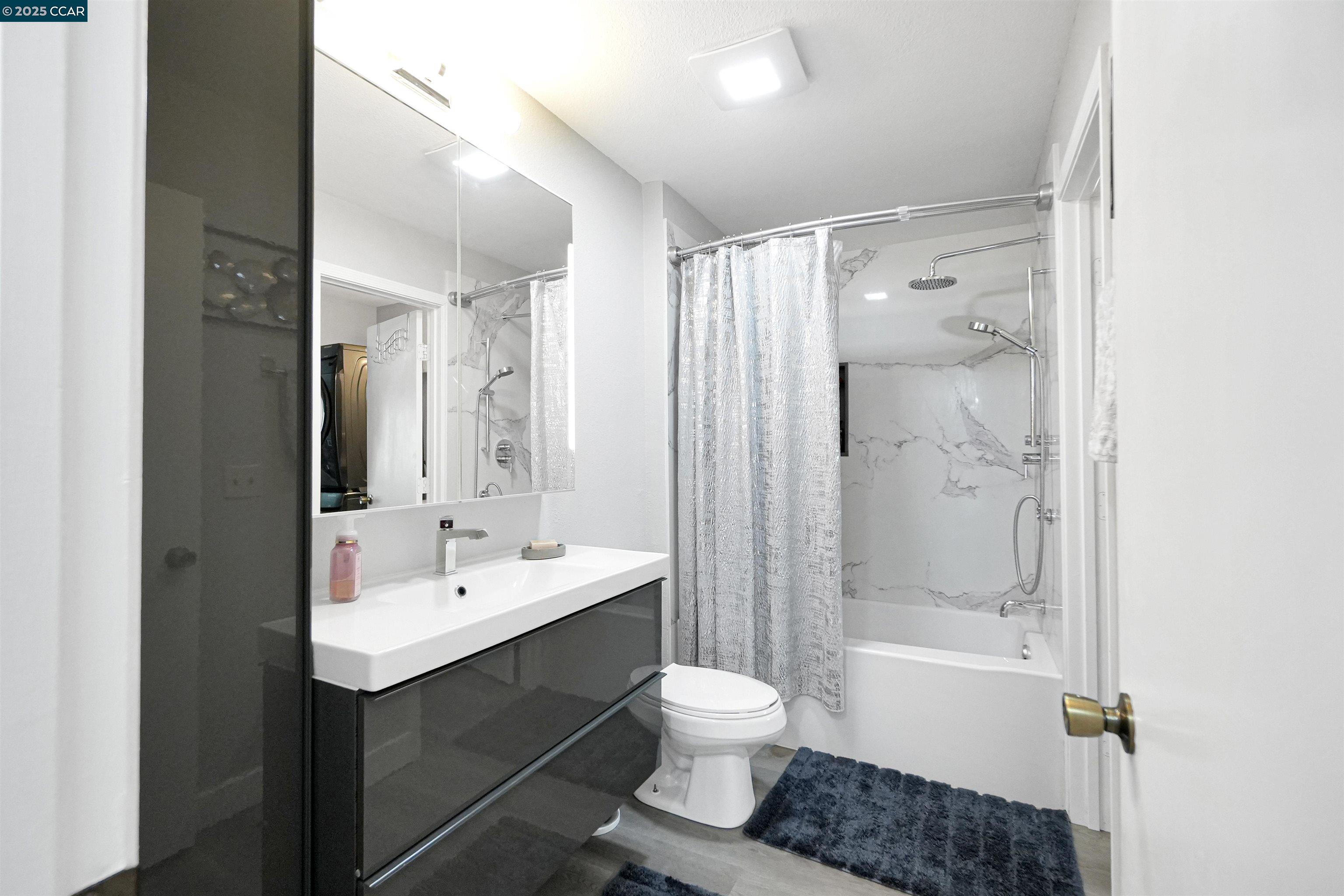 Photo #21: 41095376 Listing: Photo #21
