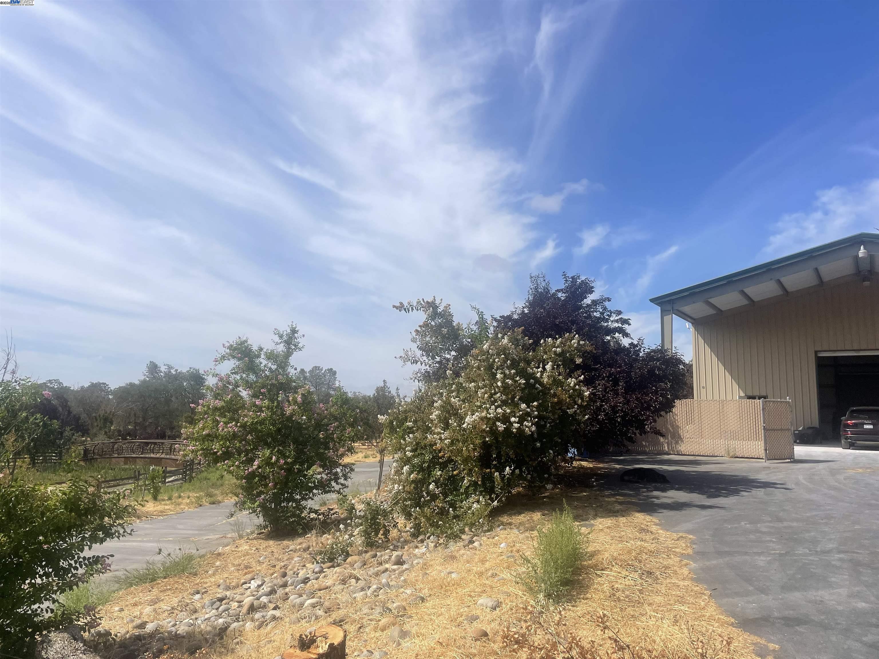 Detail Gallery Image 31 of 39 For 4498 S Burson Rd, Burson,  CA 95225 - 3 Beds | 3 Baths