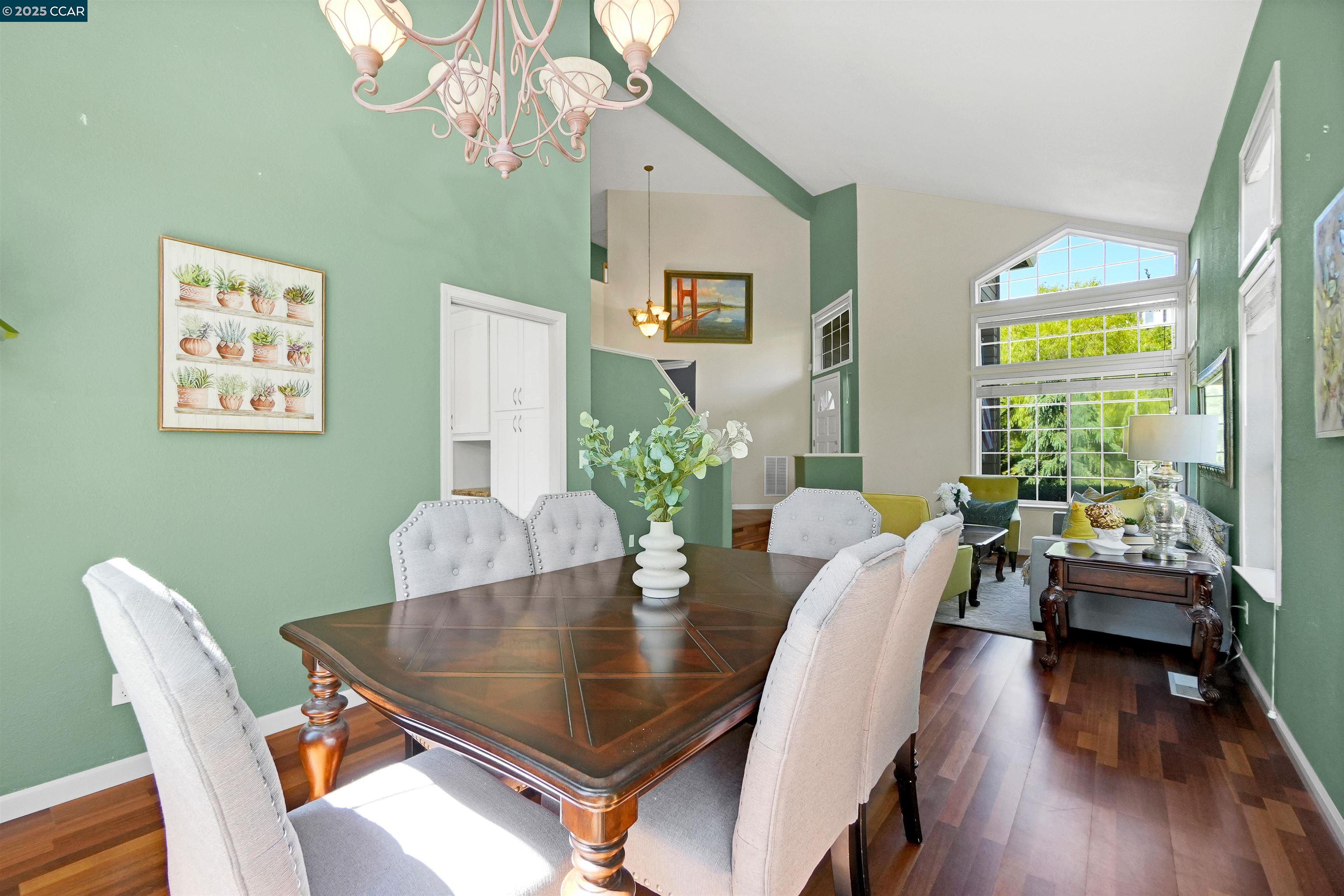 Detail Gallery Image 13 of 51 For 3161 Sonoma Valley Dr, Fairfield,  CA 94534 - 4 Beds | 3 Baths