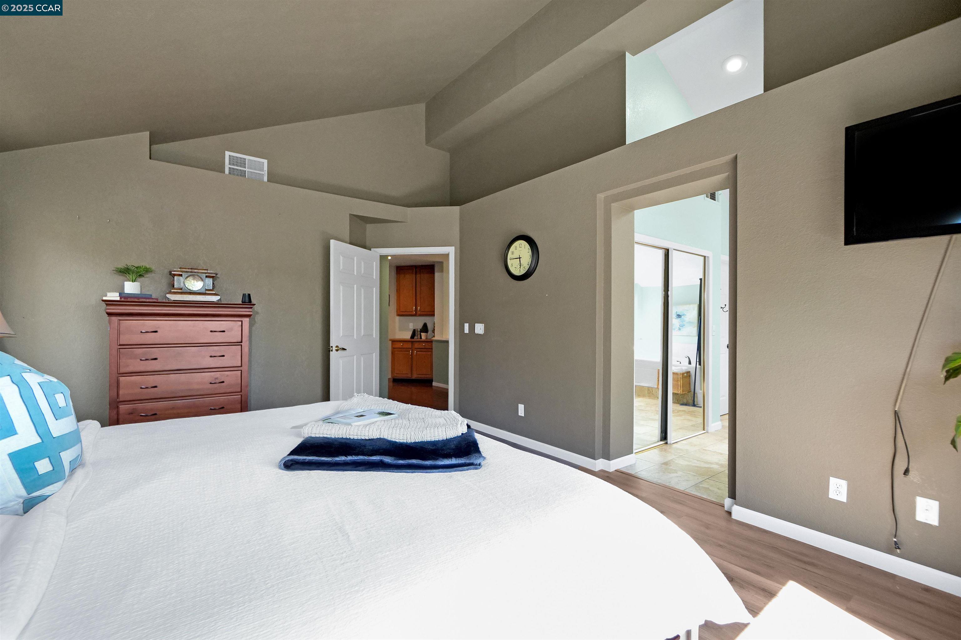 Detail Gallery Image 35 of 51 For 3161 Sonoma Valley Dr, Fairfield,  CA 94534 - 4 Beds | 3 Baths