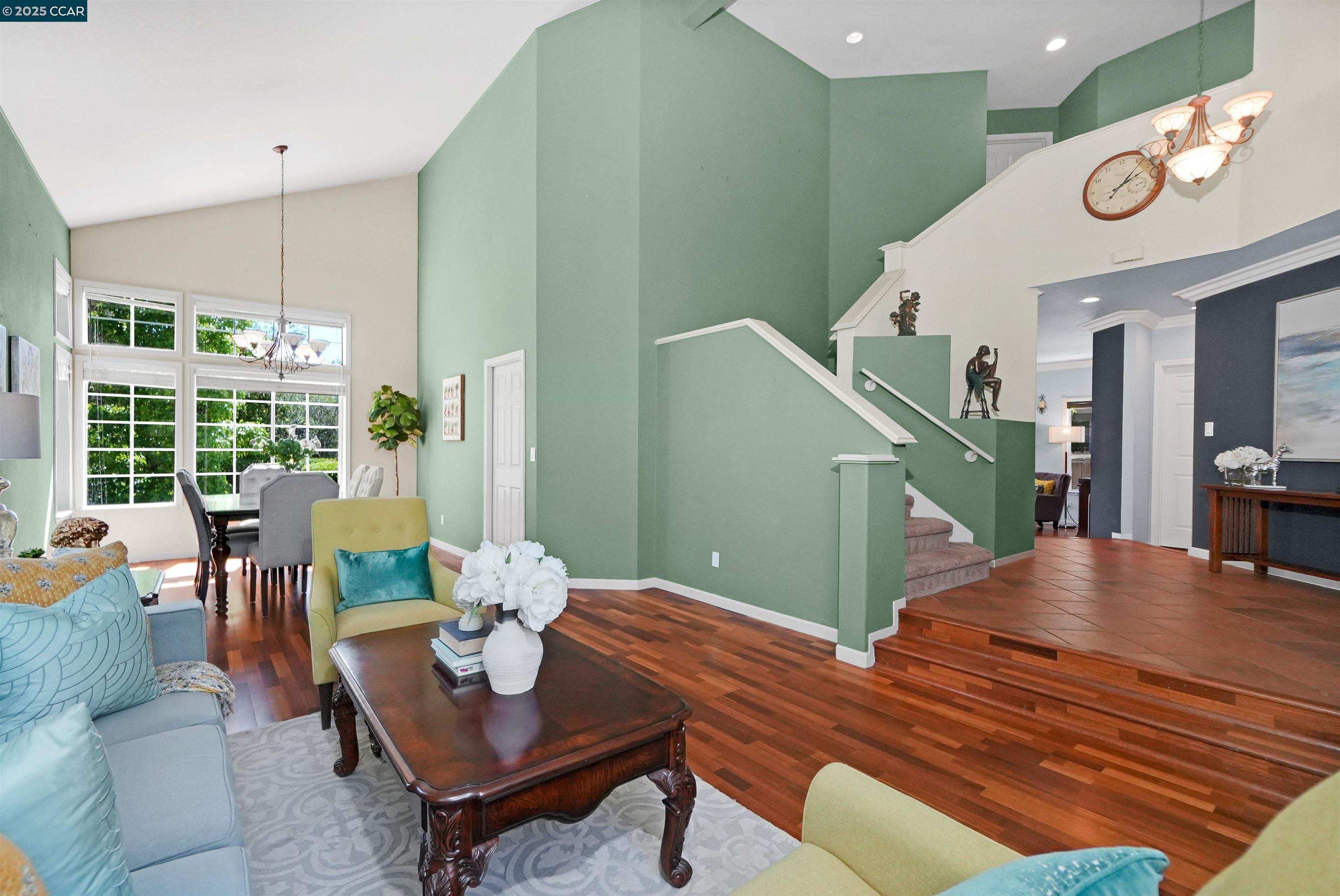 Detail Gallery Image 10 of 51 For 3161 Sonoma Valley Dr, Fairfield,  CA 94534 - 4 Beds | 3 Baths