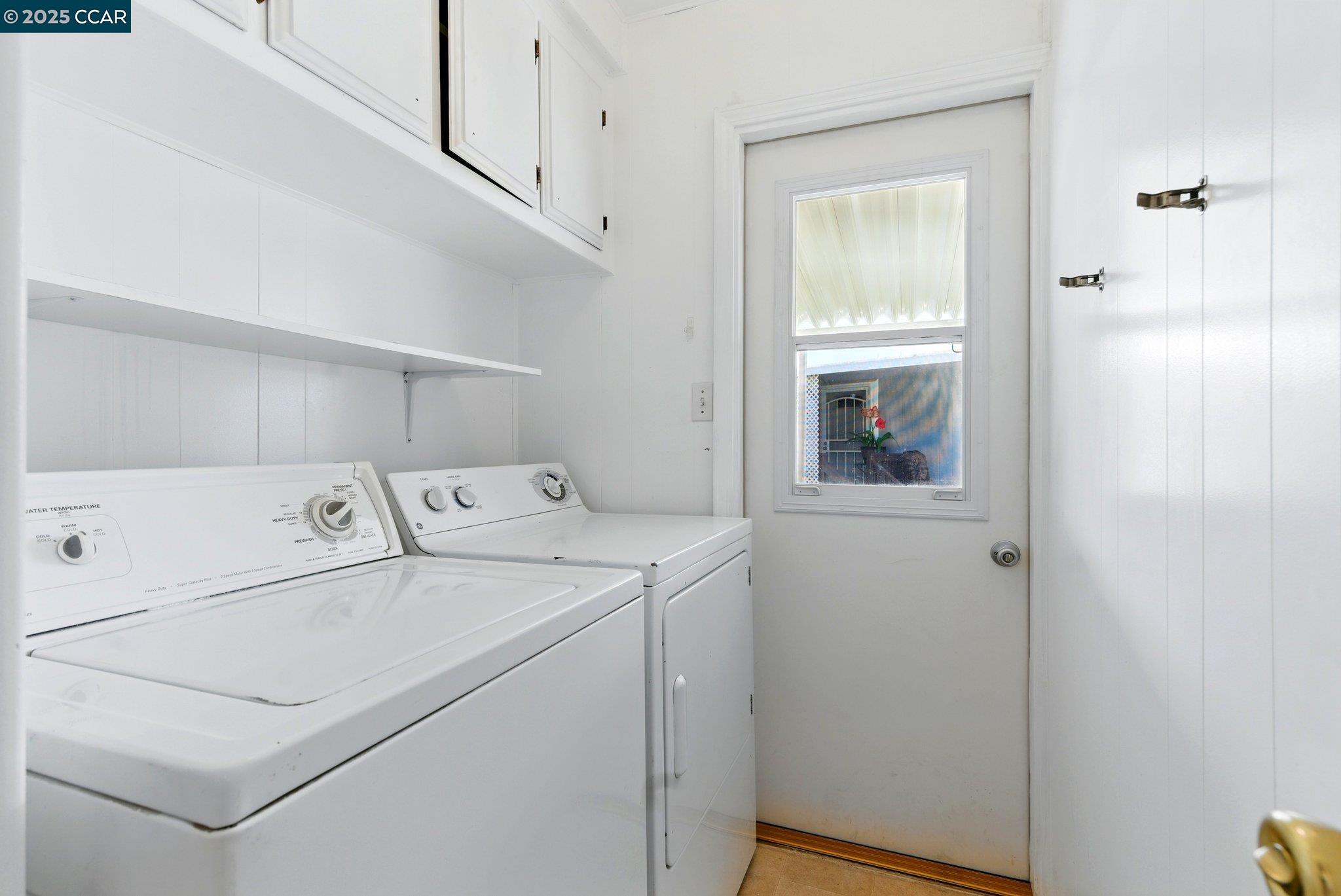 Detail Gallery Image 17 of 33 For 83 a Street, Concord,  CA 94520 - 2 Beds | 2 Baths