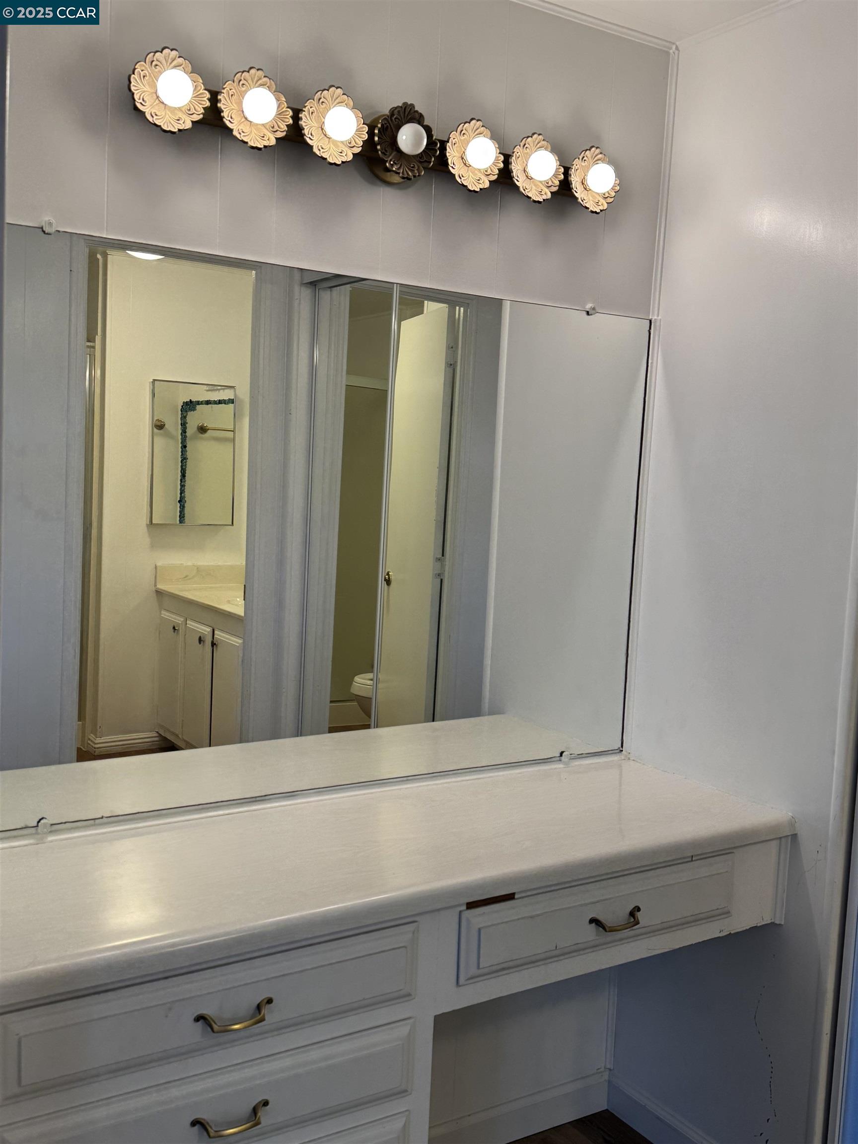 Detail Gallery Image 10 of 10 For 83 a Street, Concord,  CA 94520 - 2 Beds | 2 Baths