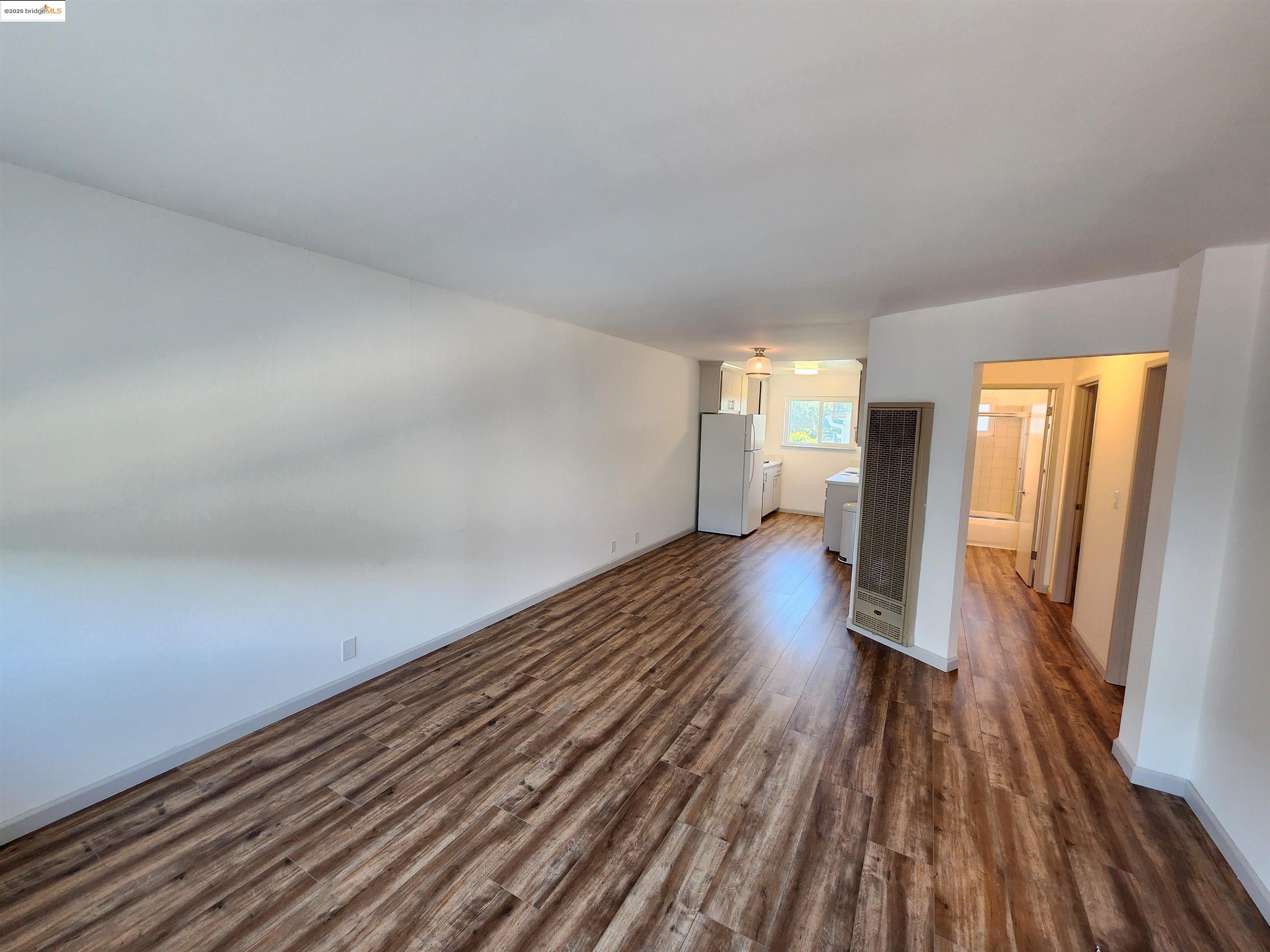 Detail Gallery Image 3 of 13 For 2724 Octavia St, Oakland,  CA 94619 - – Beds | – Baths