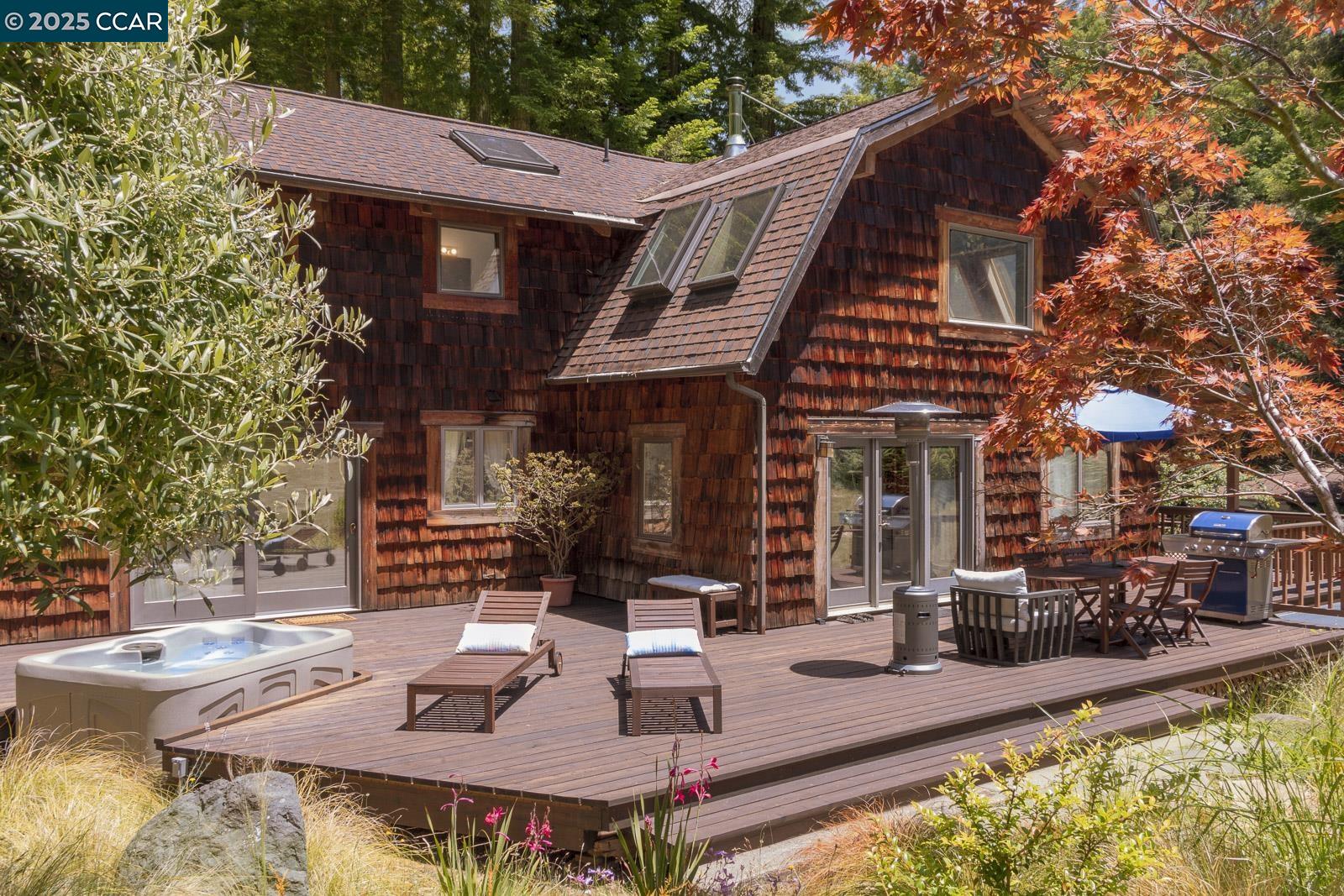 Detail Gallery Image 2 of 53 For 28581 Navarro Ridge Road, Albion,  CA 95410 - 3 Beds | 2 Baths