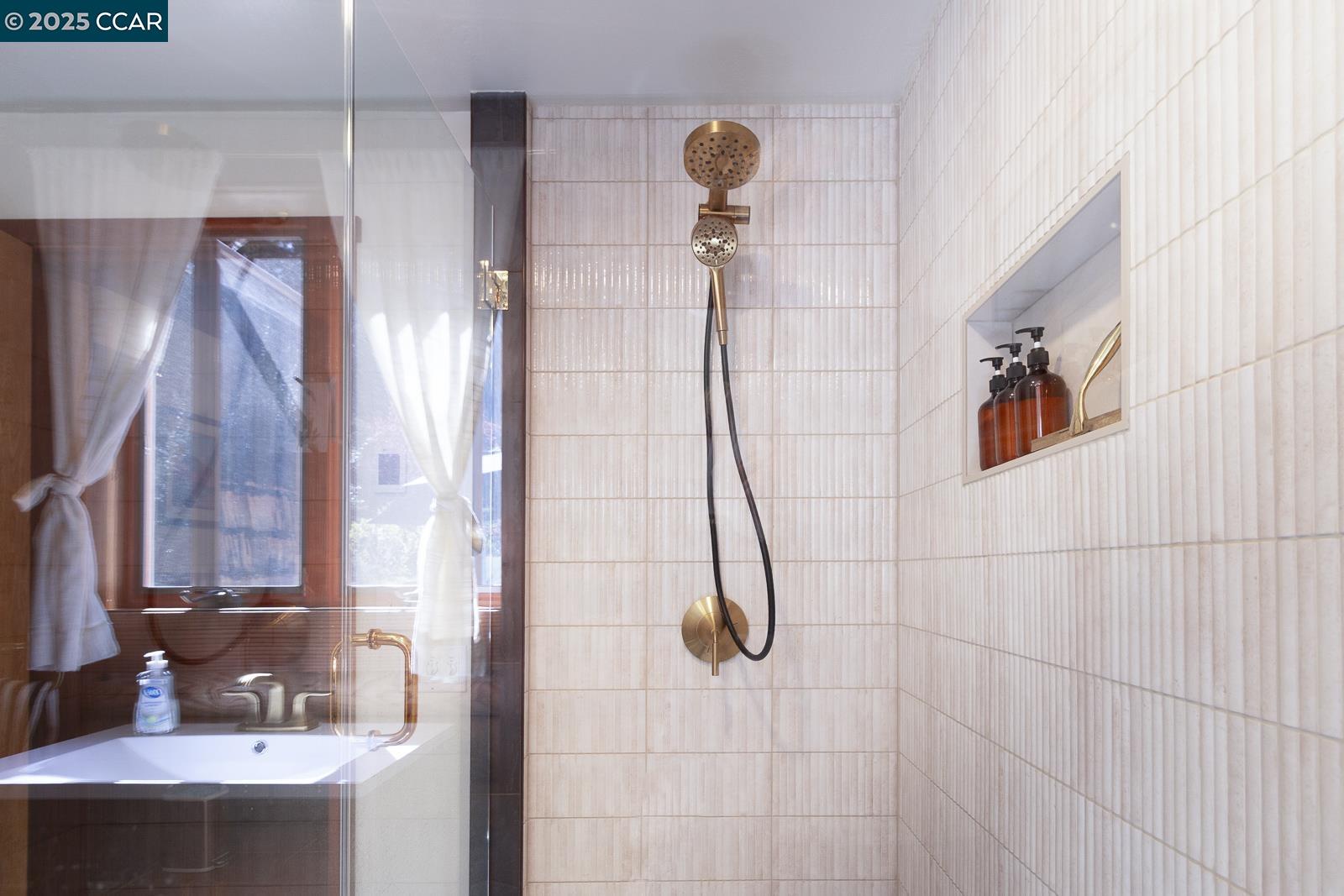 Detail Gallery Image 16 of 53 For 28581 Navarro Ridge Road, Albion,  CA 95410 - 3 Beds | 2 Baths