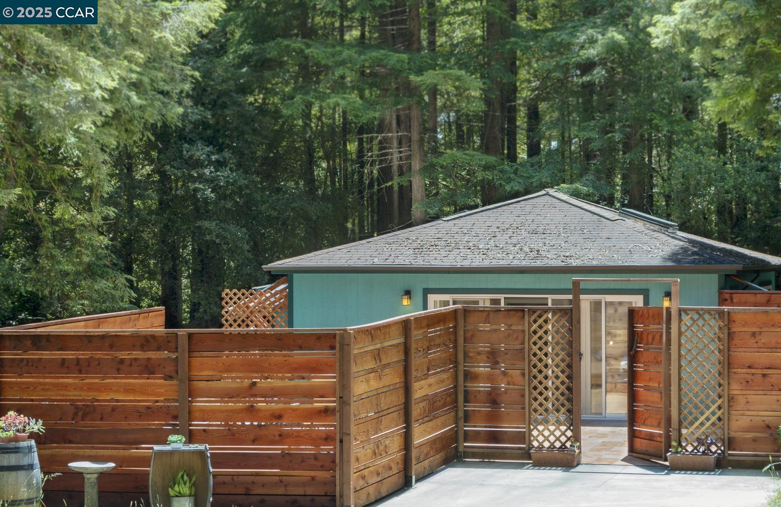 Detail Gallery Image 33 of 53 For 28581 Navarro Ridge Road, Albion,  CA 95410 - 3 Beds | 2 Baths
