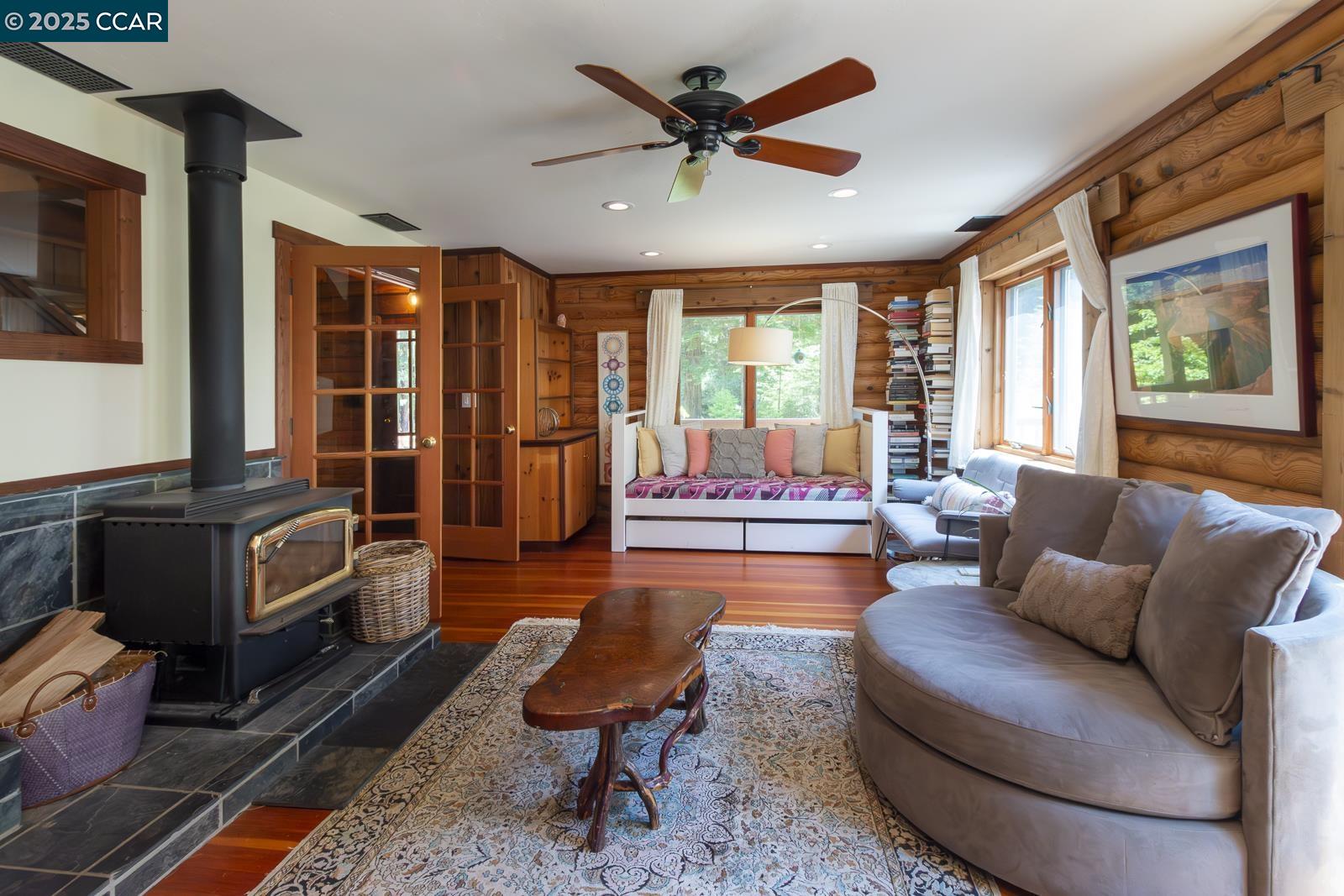 Detail Gallery Image 10 of 53 For 28581 Navarro Ridge Road, Albion,  CA 95410 - 3 Beds | 2 Baths
