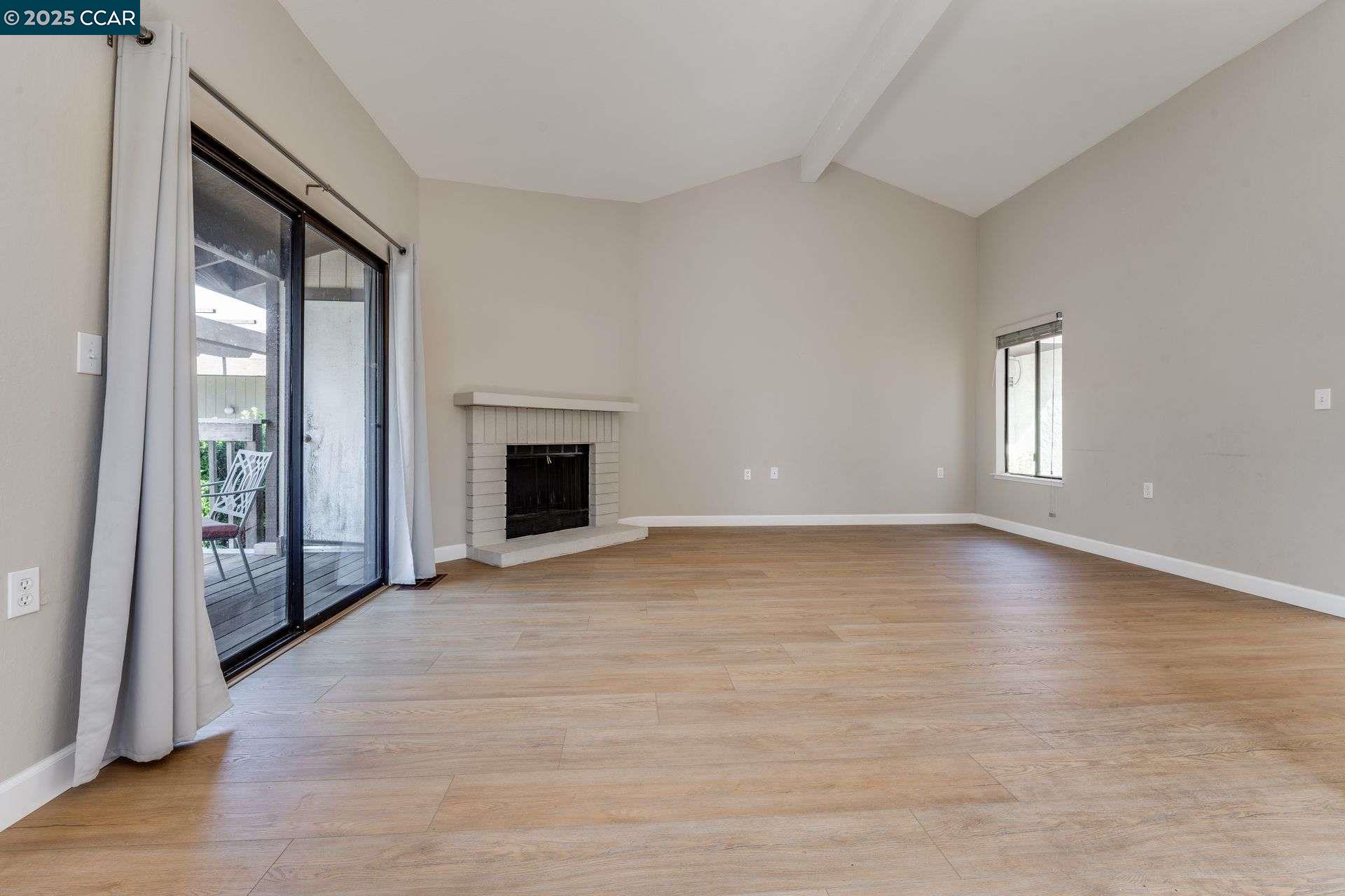 Photo #14: 41095397 Listing: Photo #14