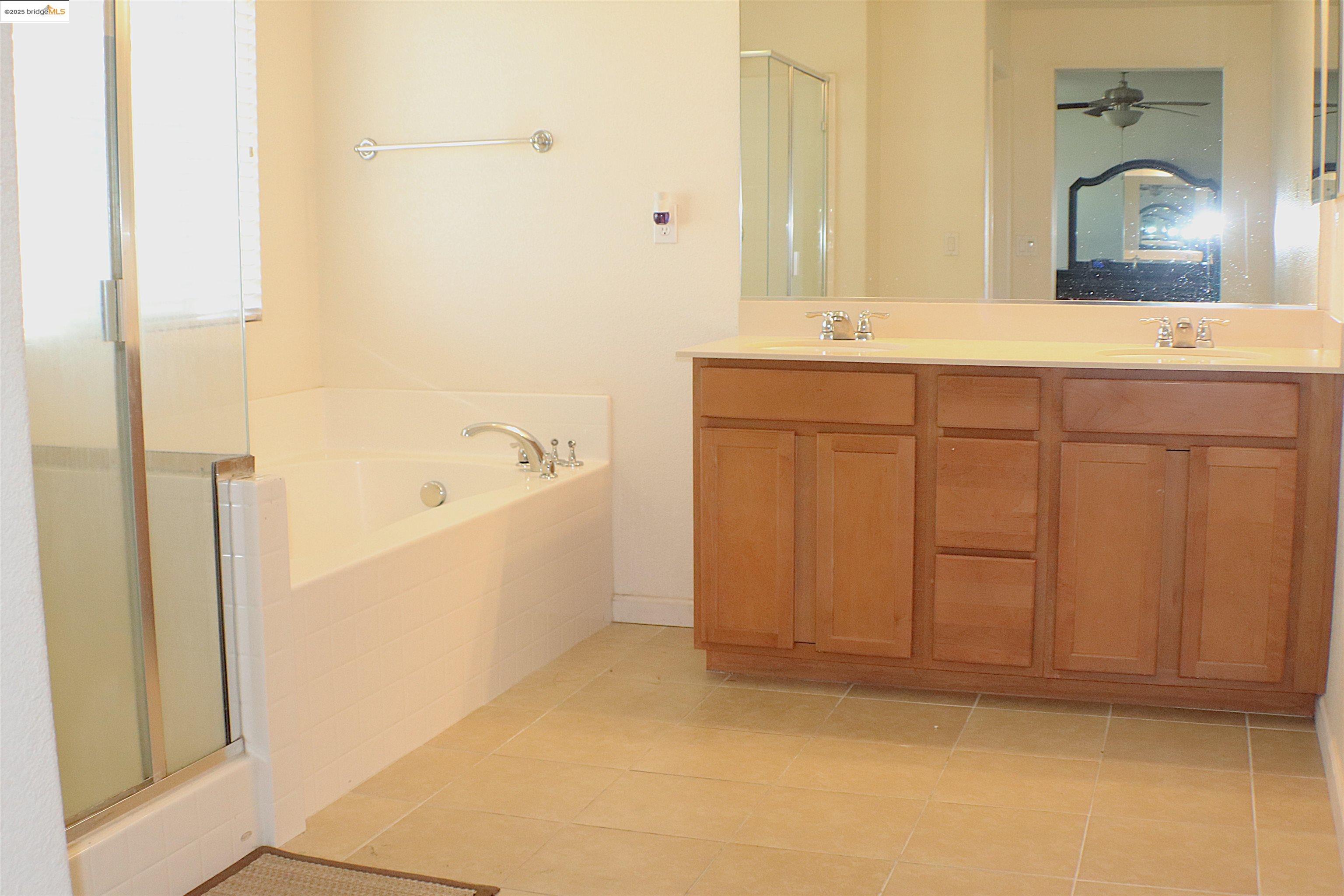 Detail Gallery Image 24 of 54 For 1354 Maple Dr, Oakley,  CA 94561 - 4 Beds | 3/1 Baths