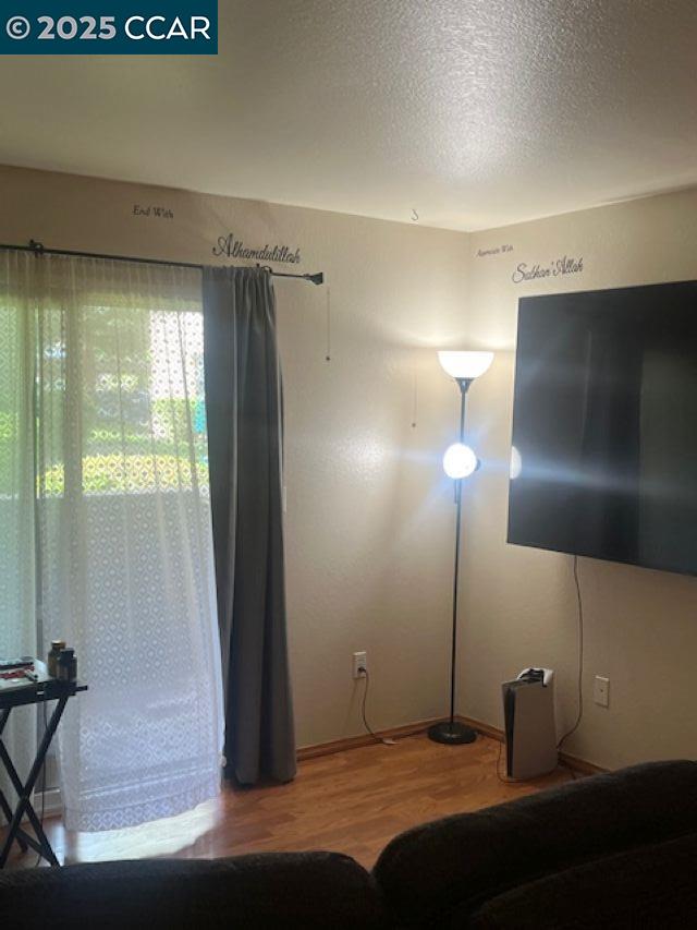 Photo #4: 41095401 Listing: Photo #4