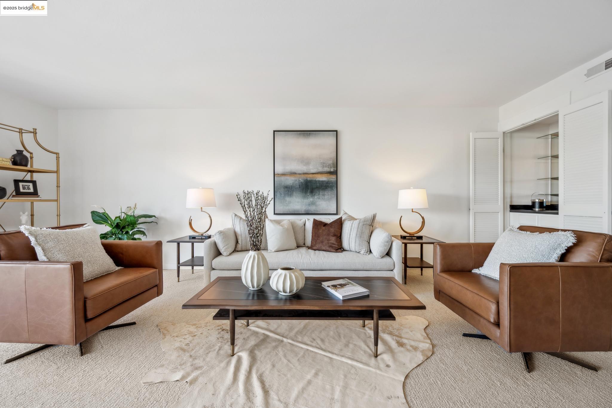 Detail Gallery Image 12 of 56 For 742 Wesley Way 3e,  Oakland,  CA 94610 - 2 Beds | 2 Baths
